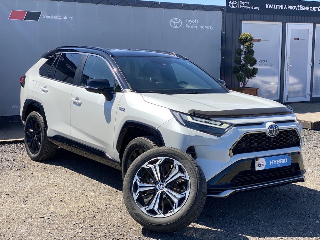 Toyota Rav4, 2.5Plug-in, ČR, Selection, 4x4