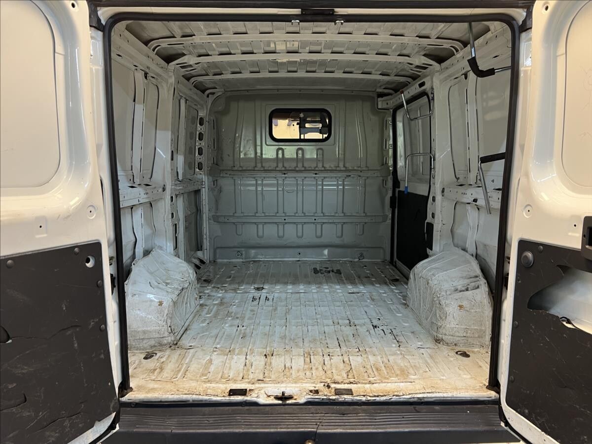 Fiat Ducato, 2,2 Multijet L1H1 - fotka 5