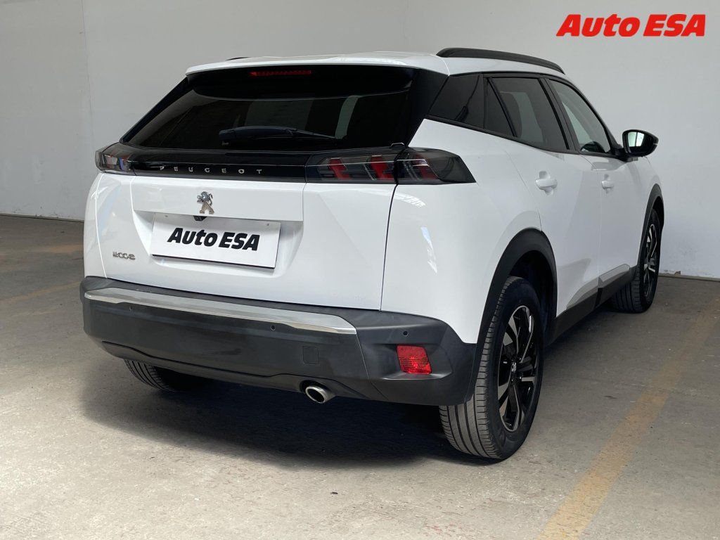 Peugeot 2008, 1.5 HDi,Allure,AT,LED - fotka 4