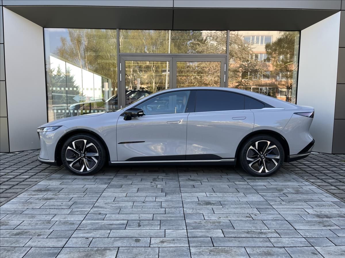 Mazda 6e, EV 258ps 1AT RWD Takumi Plus - fotka 3