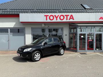 2,0 VVTI 4X4 AUTOMAT TAŽNÉ ZAŘ