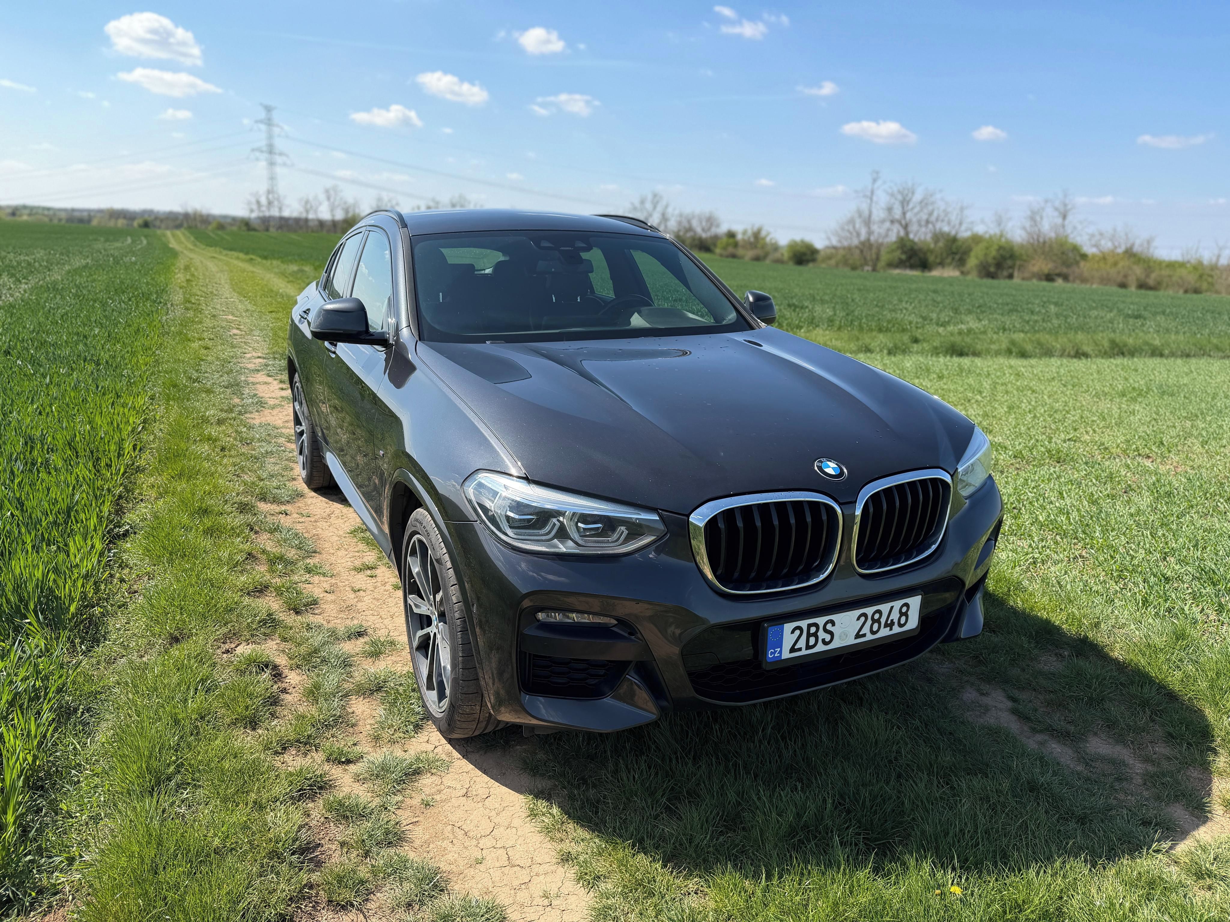 BMW X4, M paket,Webasto, tažné, DPH