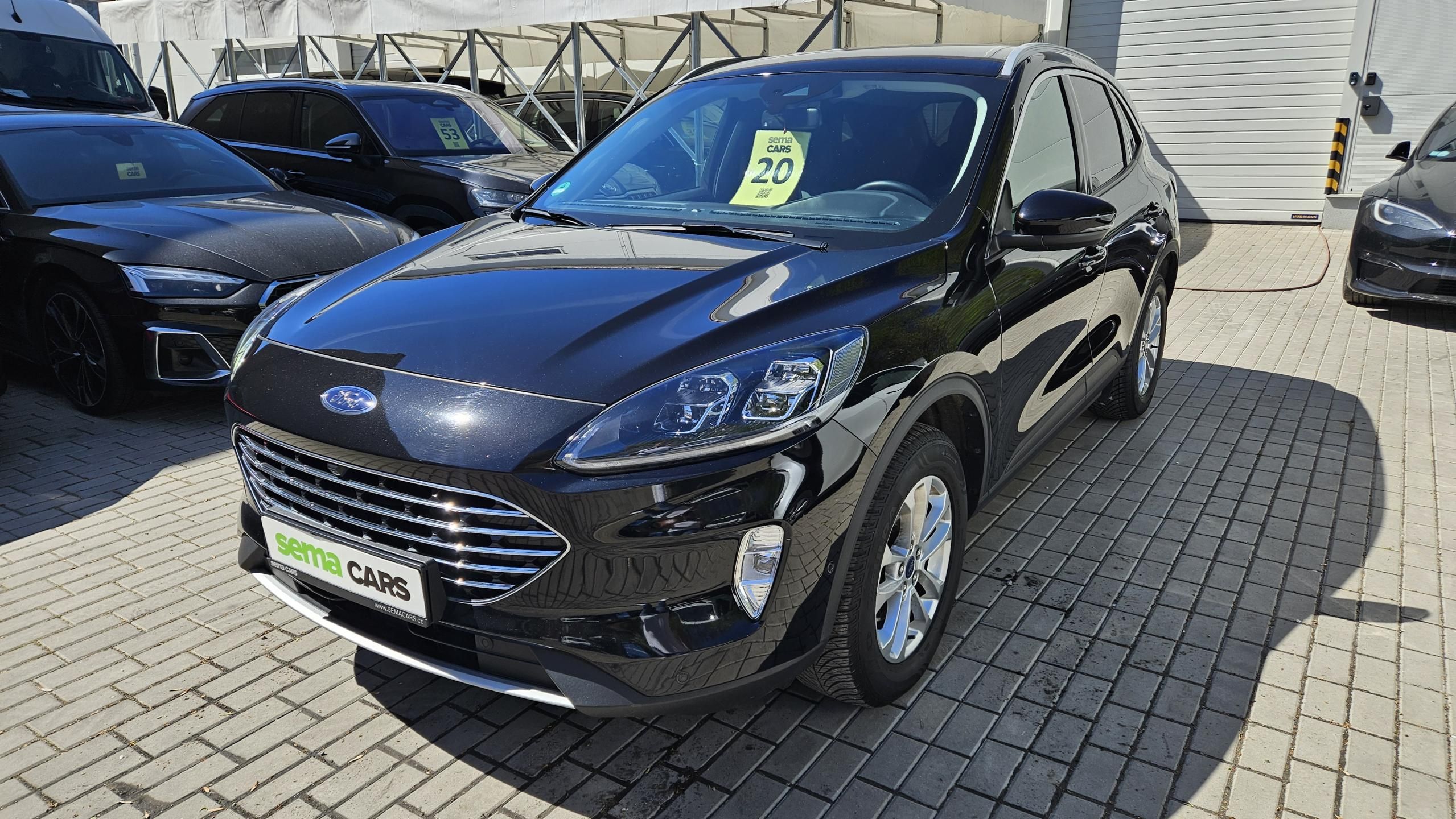 Ford Kuga, 2.5i HEV 140 kW Titanium 4x4 - fotka 2