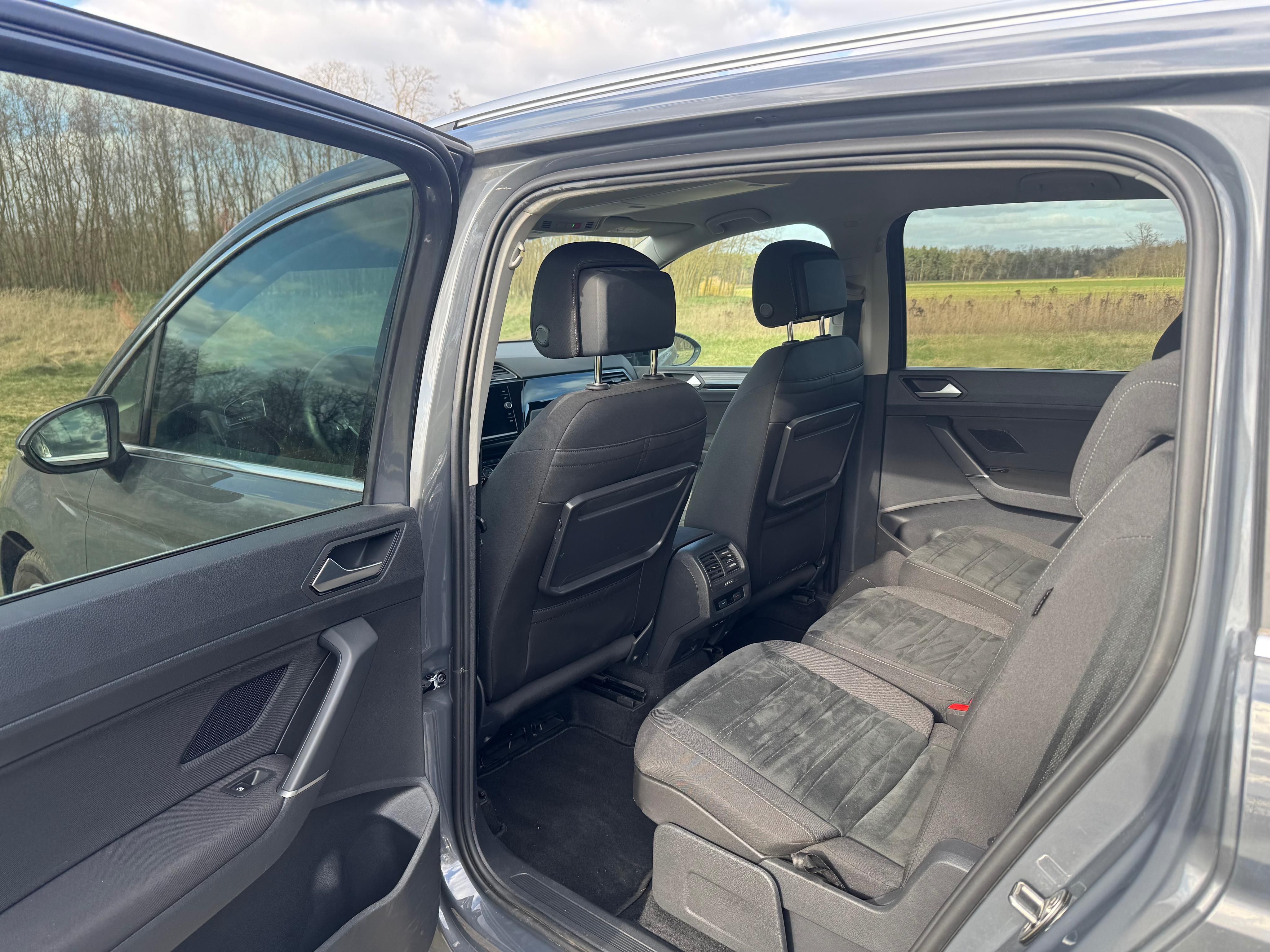 Volkswagen Touran - fotka 6