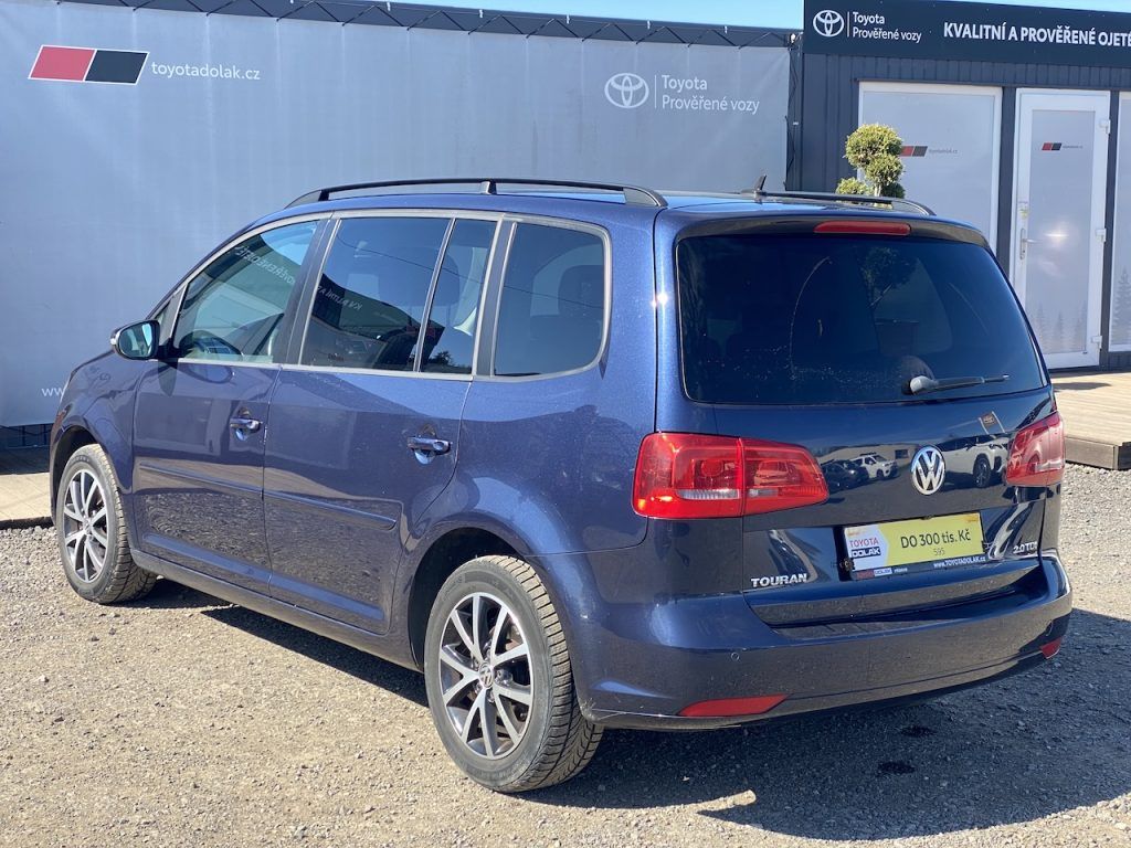 Volkswagen Touran, 2.0TDi, ČR, Highline, panorama - fotka 4