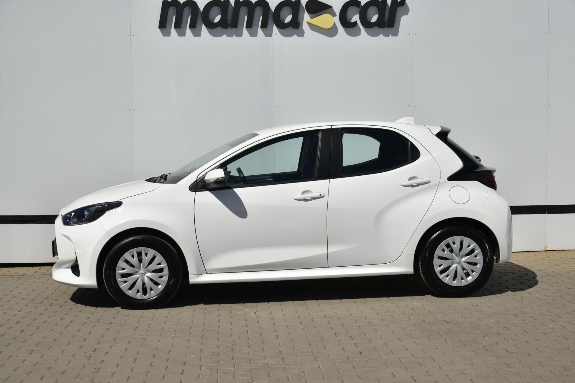 Toyota Yaris, 1.5 HYBRID e-CVT A/T ACC - fotka 4