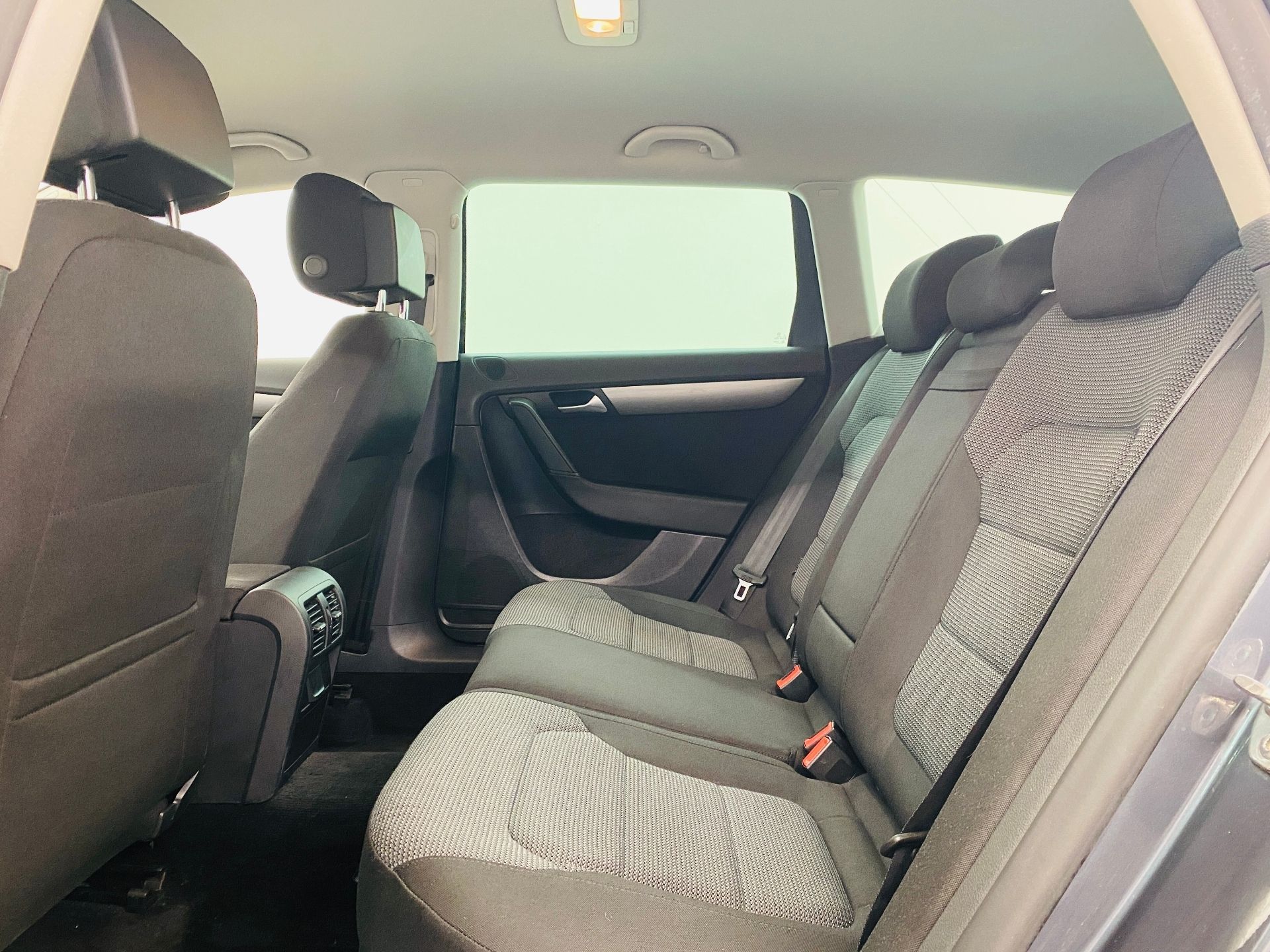 Volkswagen Passat Variant, 2.0 TDI DSG 125 kW 4Motion - fotka 6