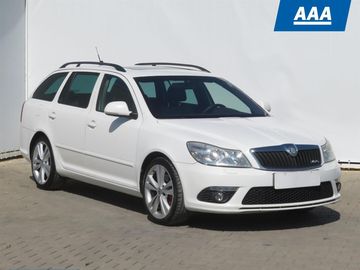 RS 2.0 TFSI, Serv.kniha
