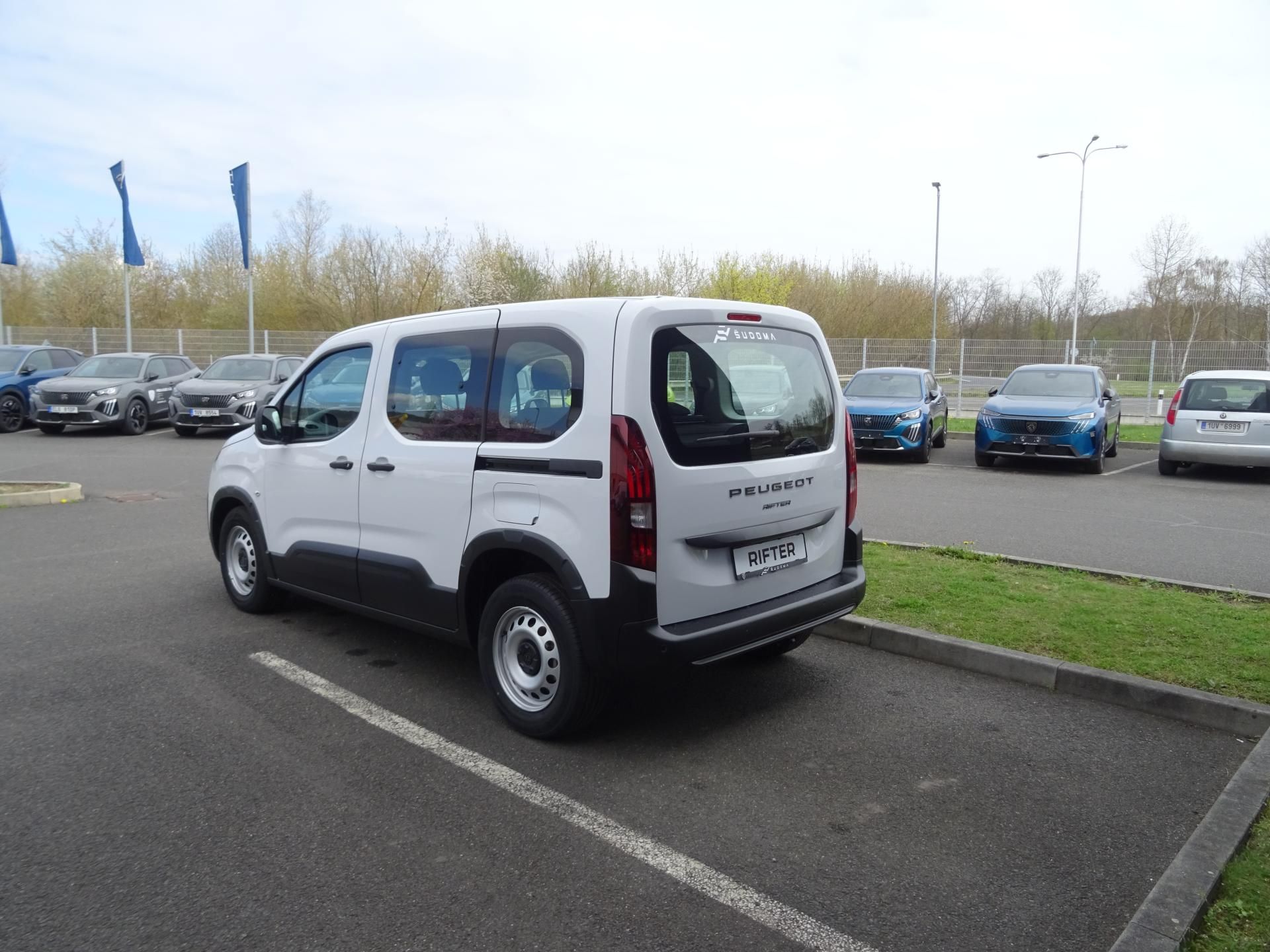 Peugeot Rifter, ACTIVE BHDi 100k MAN6 N1 - fotka 5