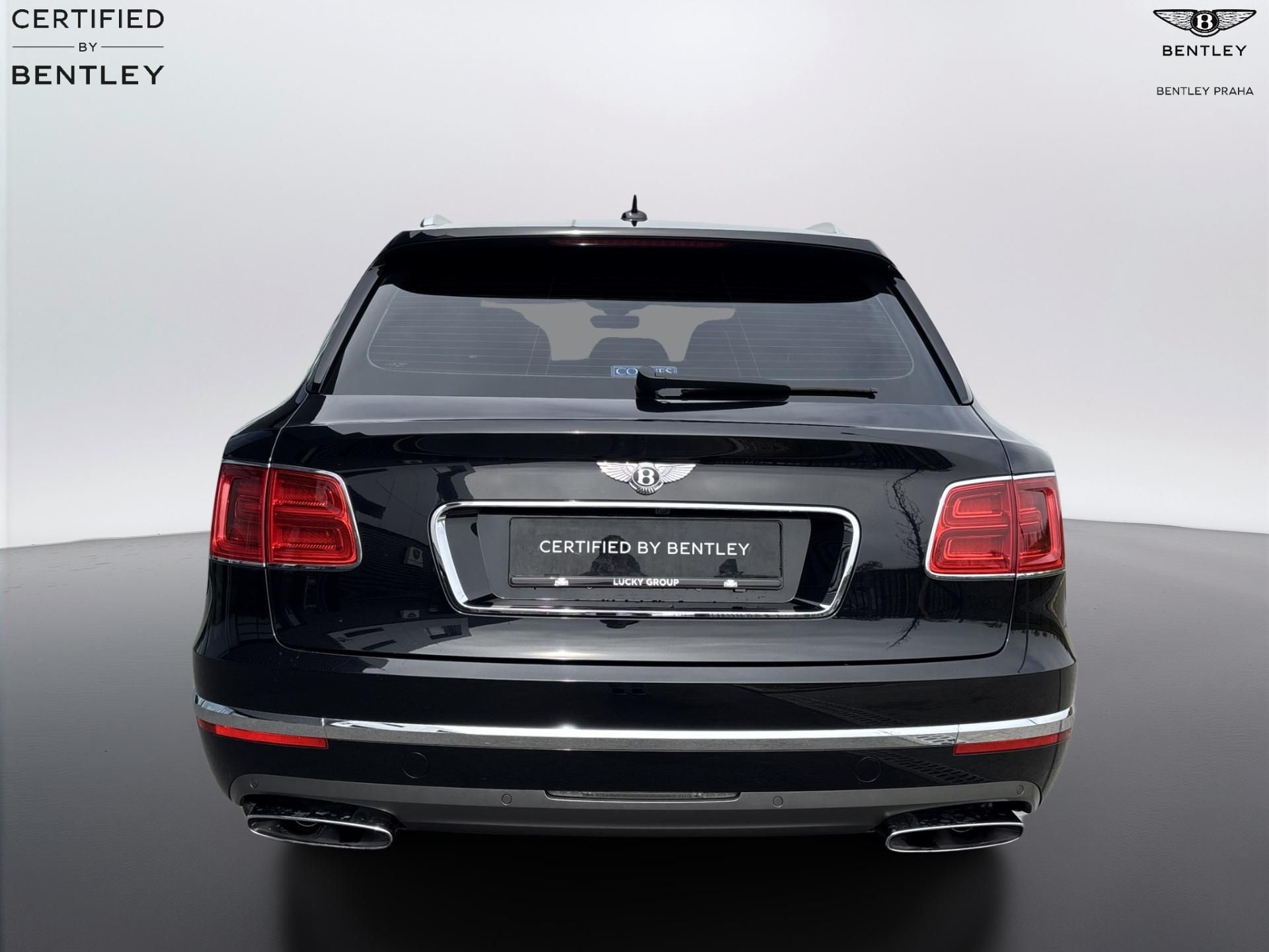 Bentley Bentayga, W12 - fotka 2