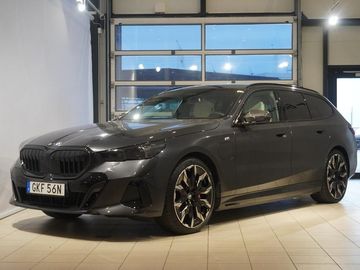 550e AWD Touring MSport 360k