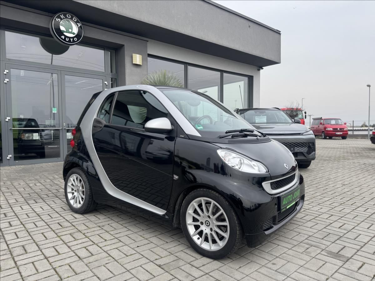 Smart Fortwo, 1,0   i 52kW AUTOMAT KLIMA ALU - fotka 4