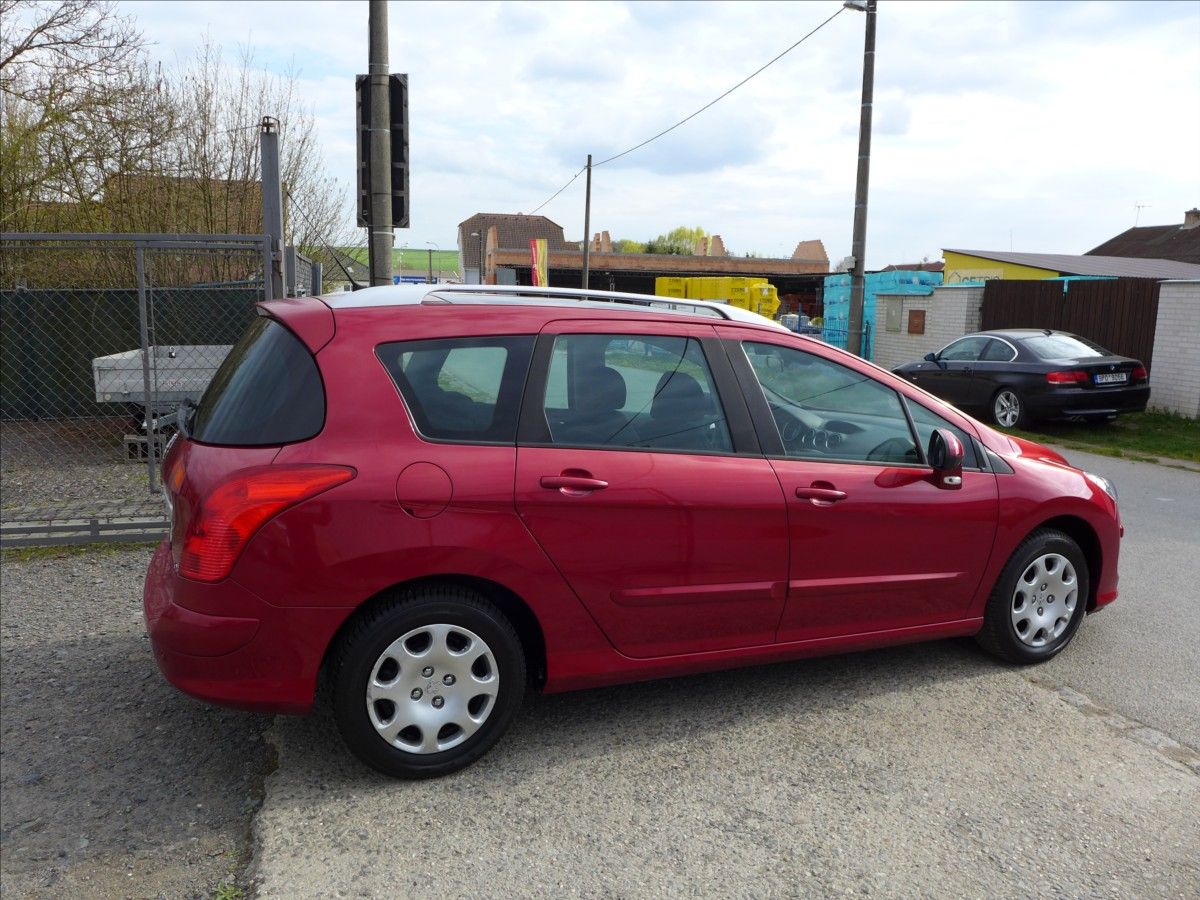 Peugeot 308, 1,6 HDI  DIGI KLIMA - fotka 5