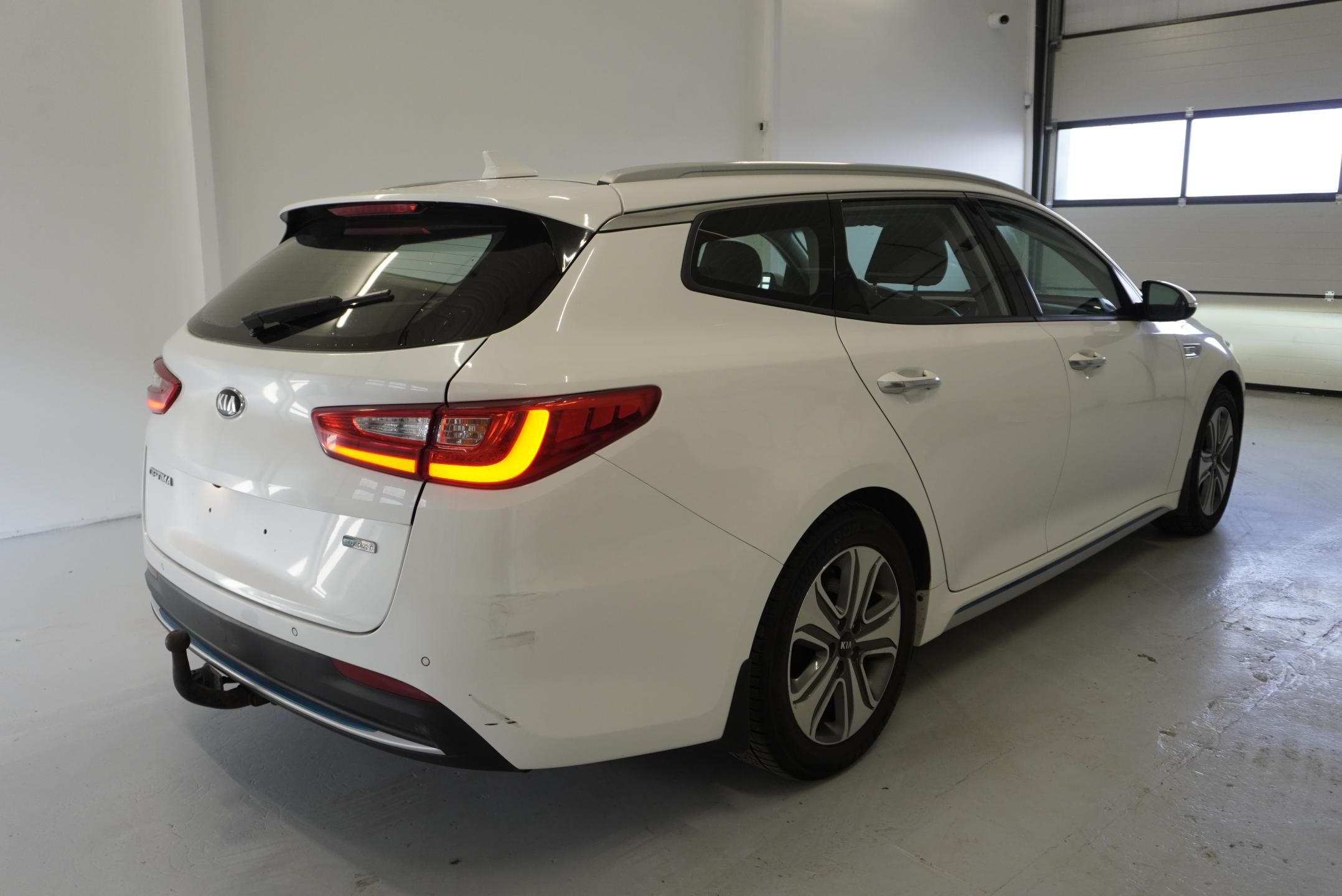 Kia Optima, 2.0 GDI 151kW PHEV HYBRID - fotka 6