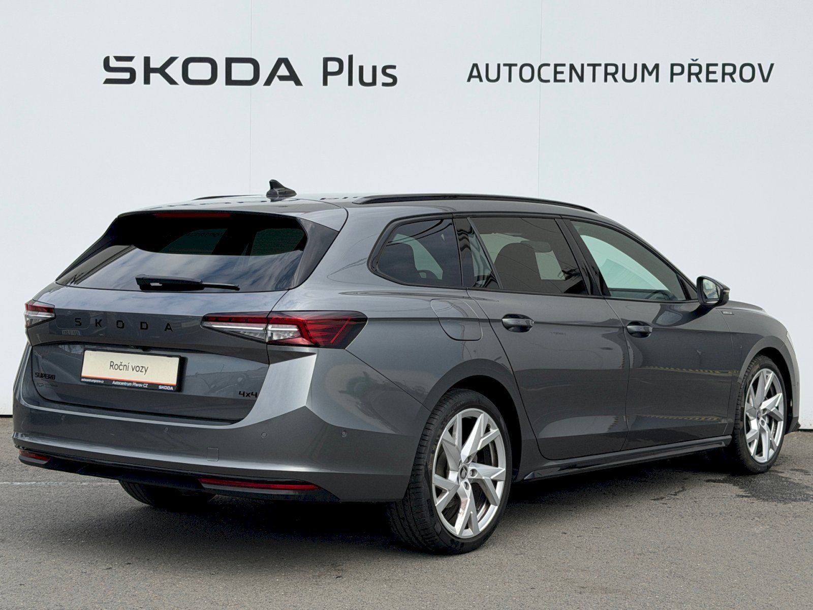 Škoda Superb, 2.0 TDI 142kW 4x4 SportLine,2x - fotka 2