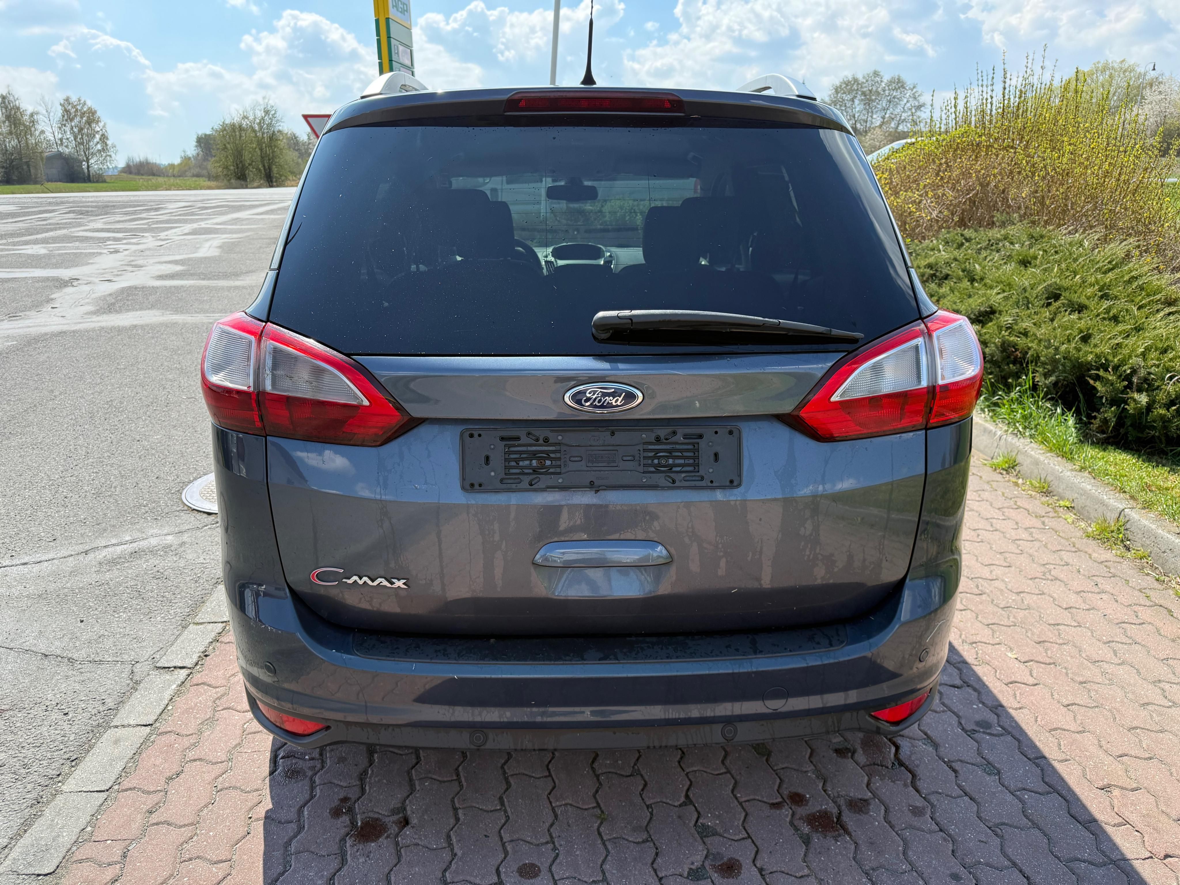 Ford Grand C-MAX, 1,6 TDCi 85 kw.7 míst.2011 - fotka 5