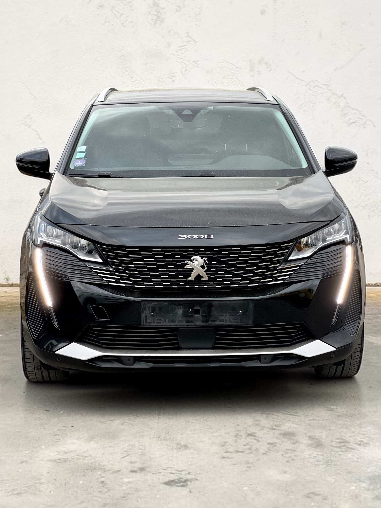 Peugeot 3008, PluIn-Hybrid Autom Kuze Allure - fotka 3