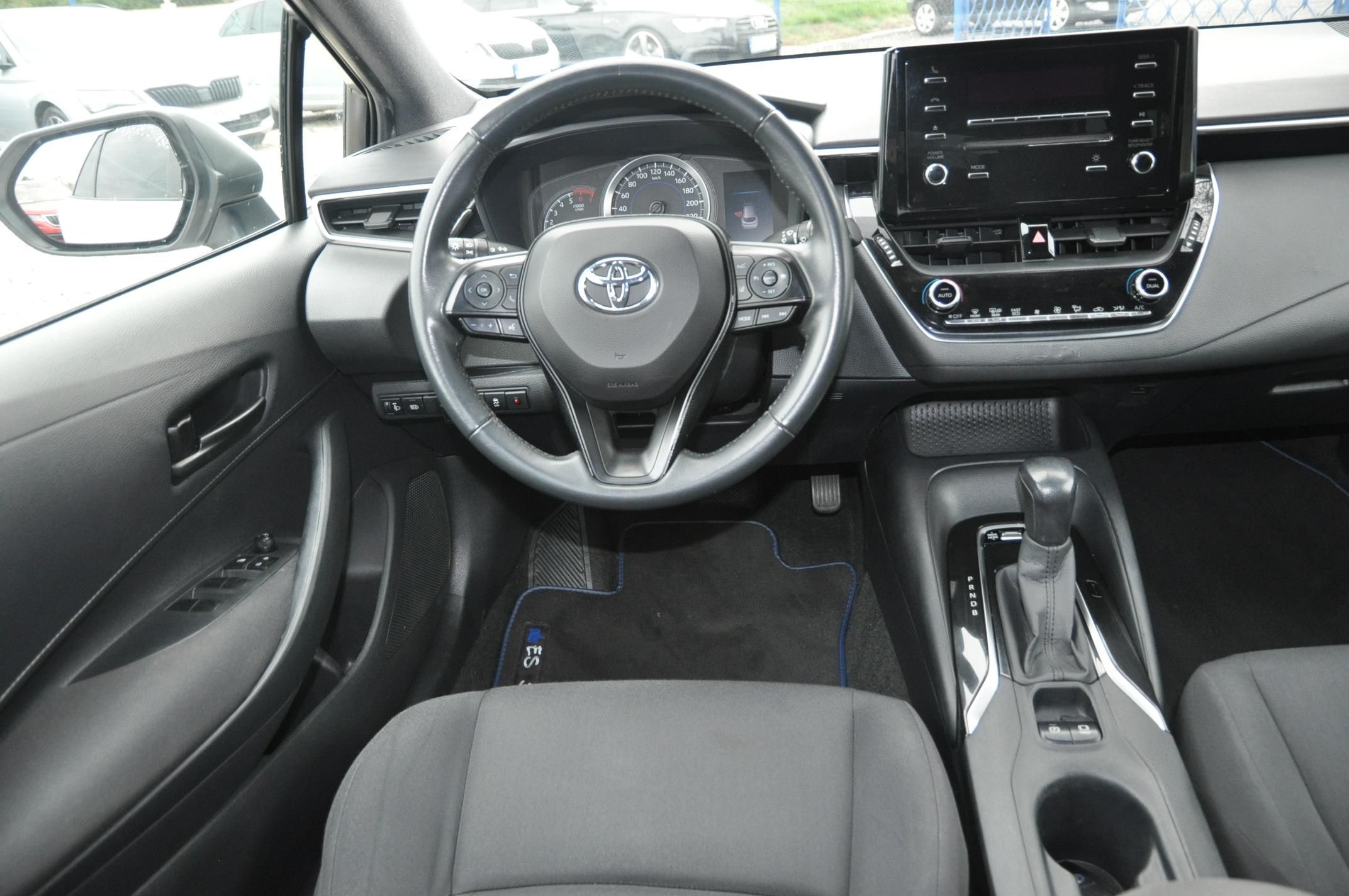 Toyota Corolla, 1.8 Hybrid KOMBI LPG - fotka 5