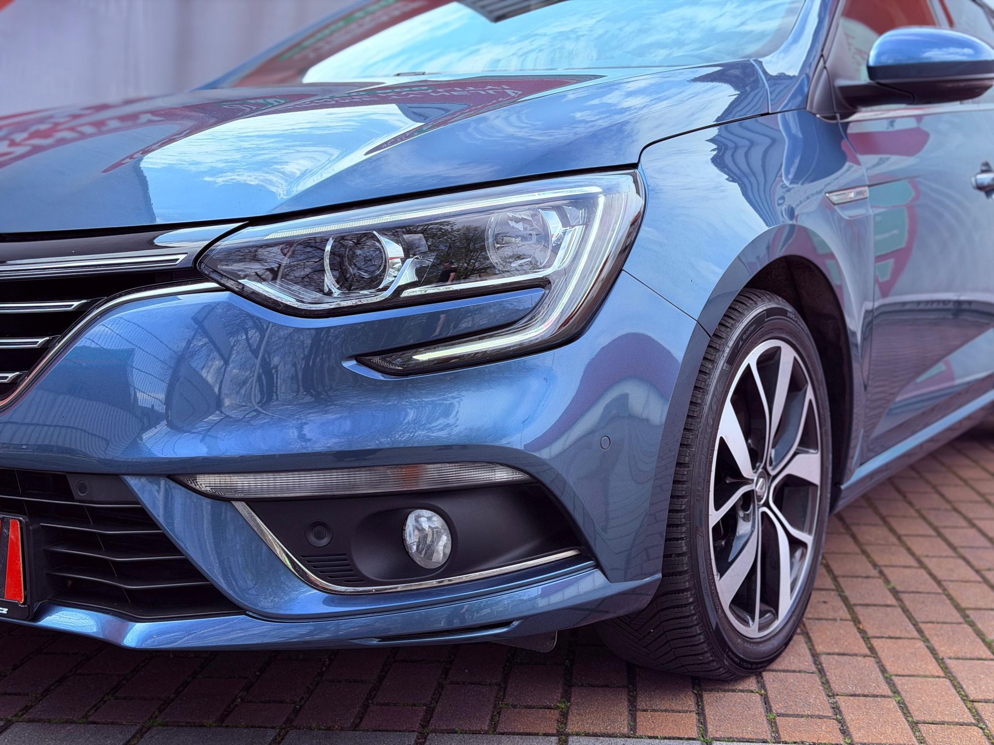 Renault Mégane, 1.3 TCe EDC, Bose, Navi, TOP - fotka 3
