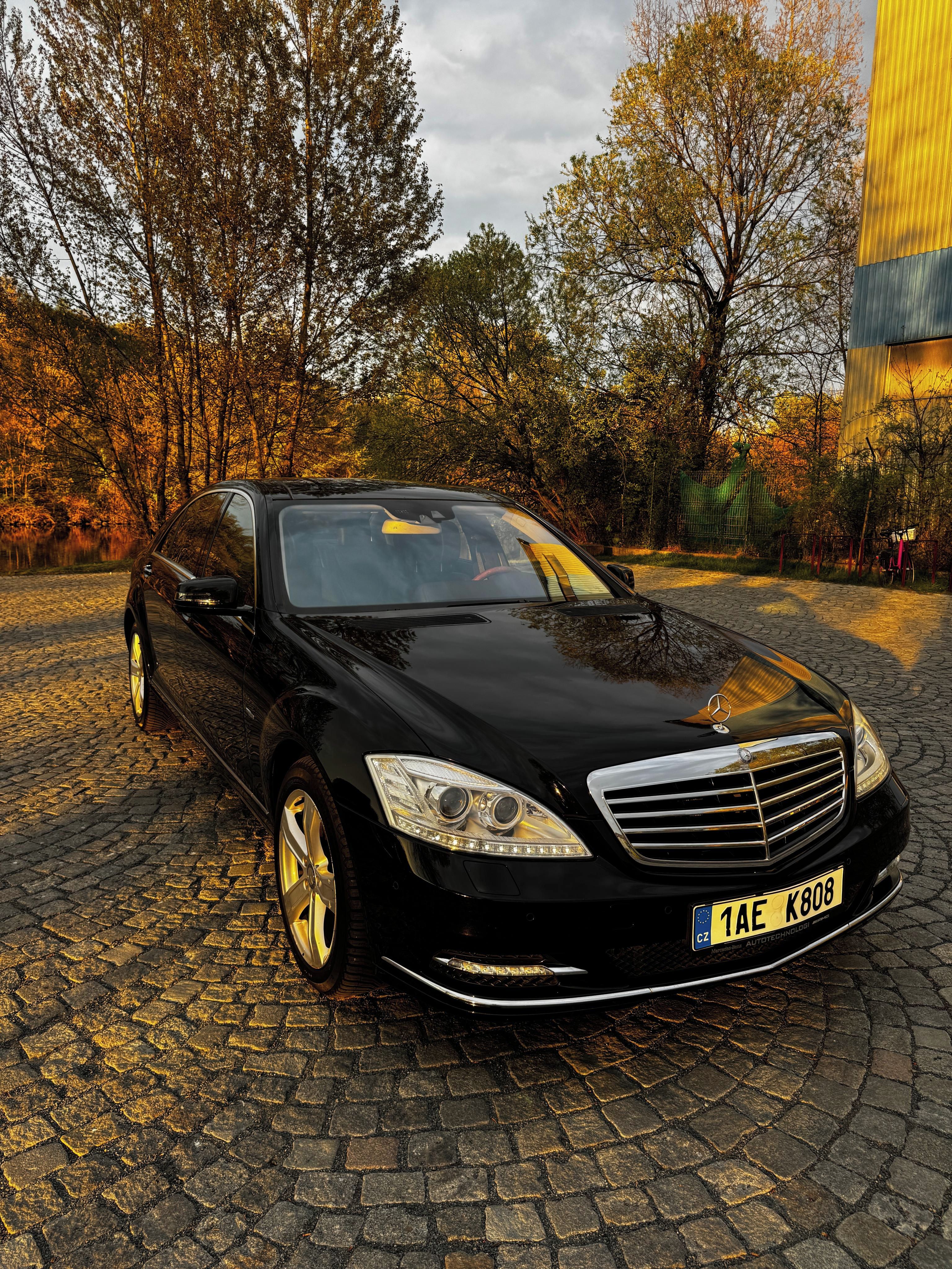 Mercedes-Benz Třídy S, S 350L 4MATIC - fotka 4