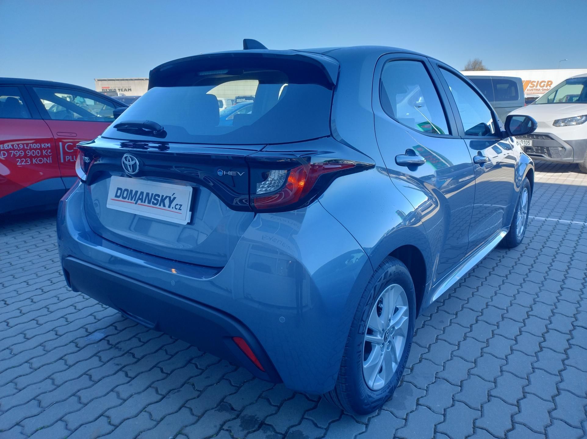 Toyota Yaris, 1.5 FHEV Comfort Business - fotka 4