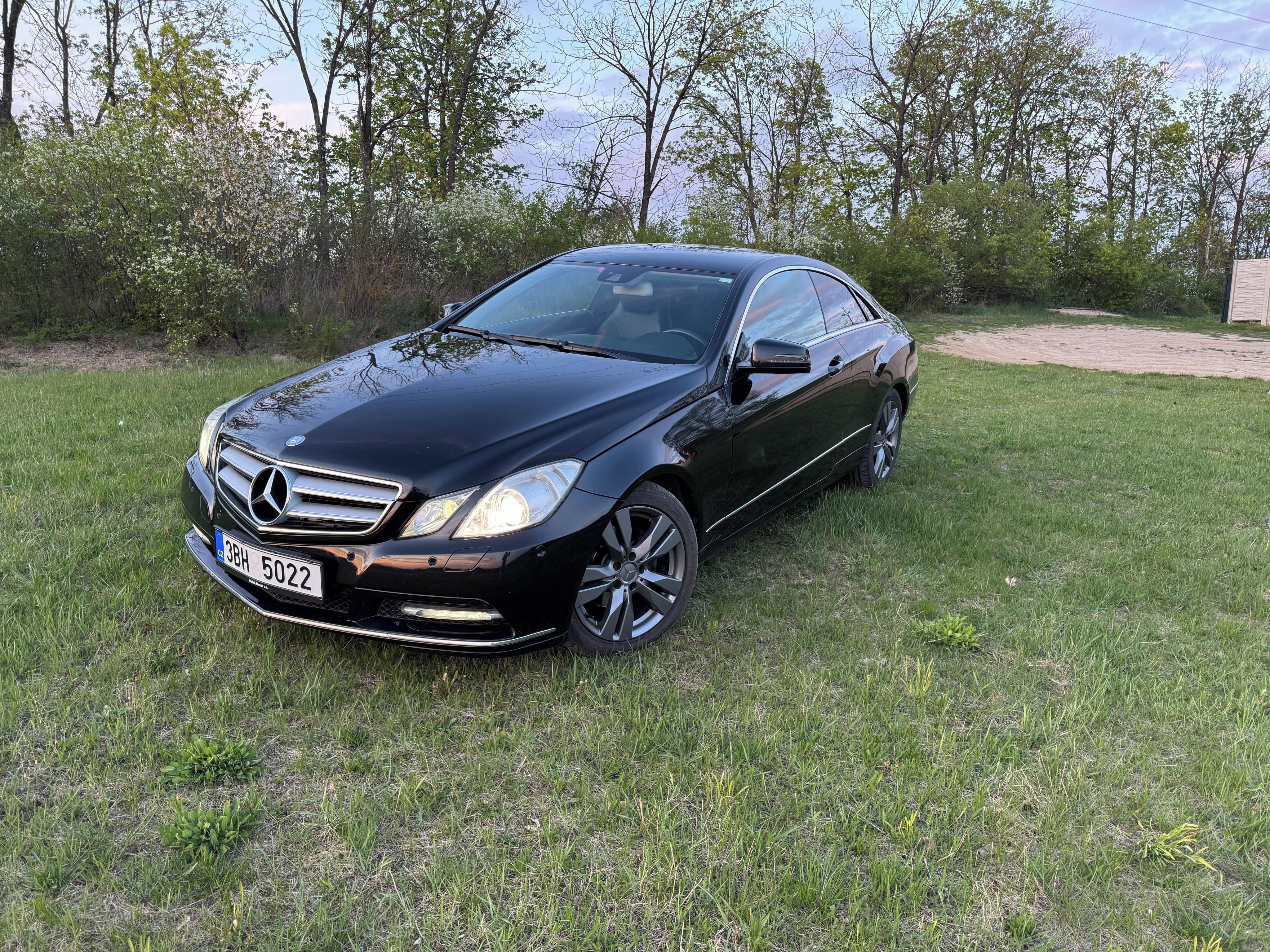 Mercedes-Benz Třídy E, E 220 CDI Coupé
