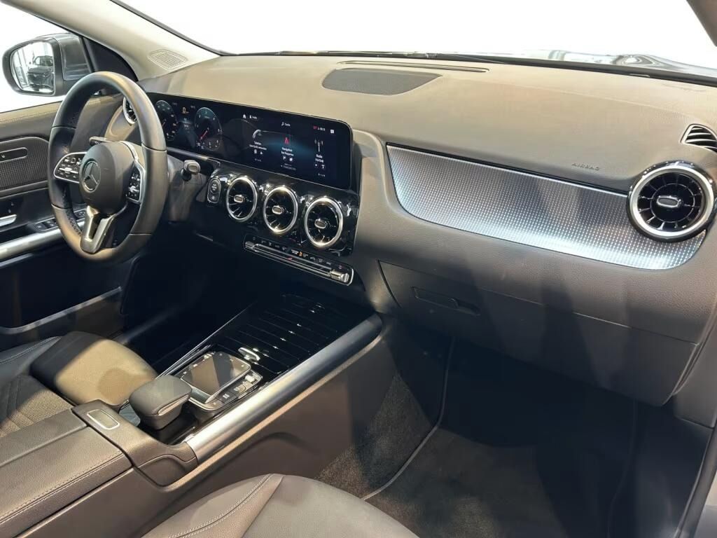 Mercedes-Benz GLA, 220 d Progressive*MBUX*Navi* - fotka 4