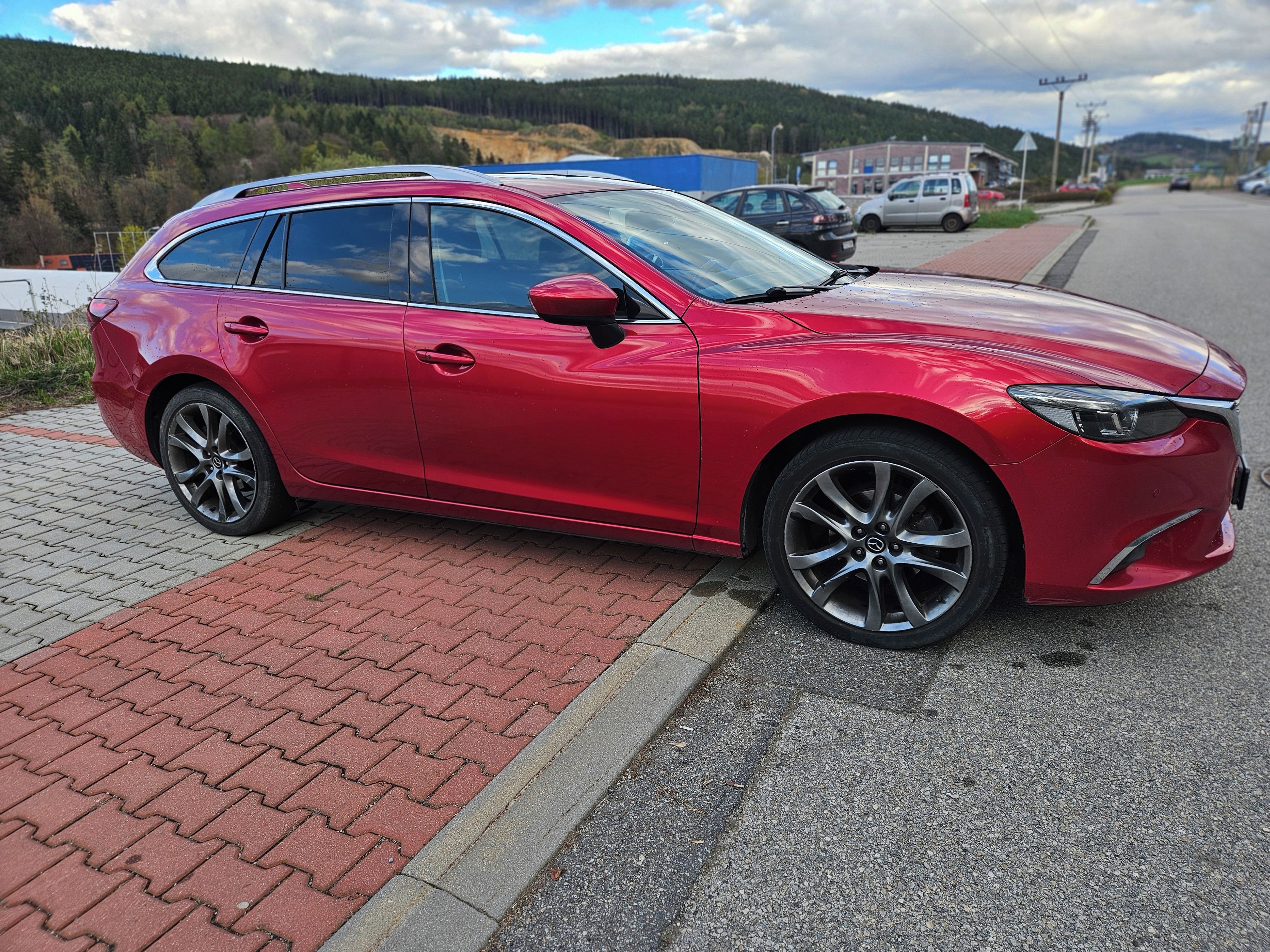 Mazda 6 - fotka 4