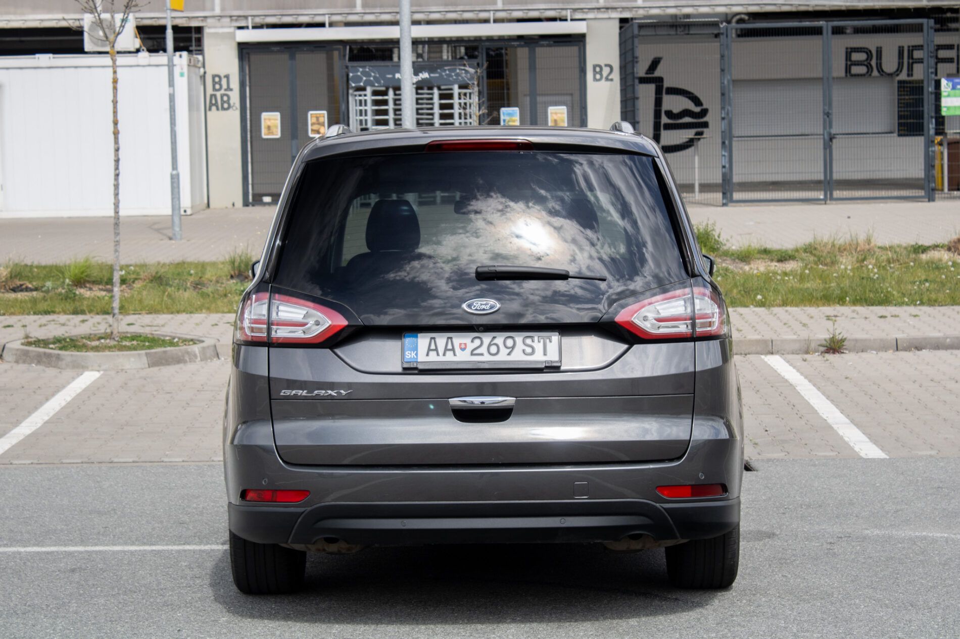 Ford Galaxy - fotka 6