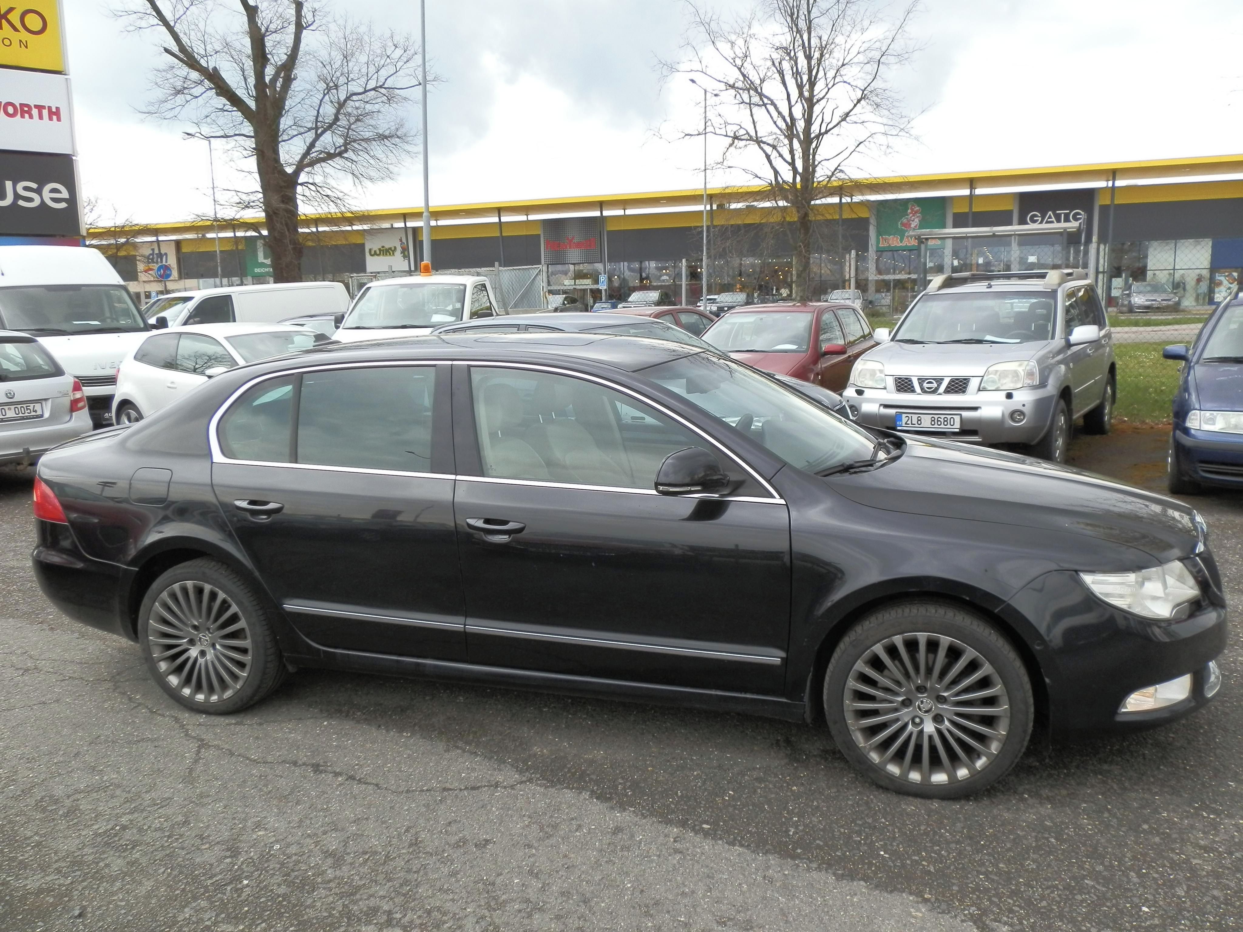 Škoda Superb, 2,0 TDi 4x4 - fotka 6