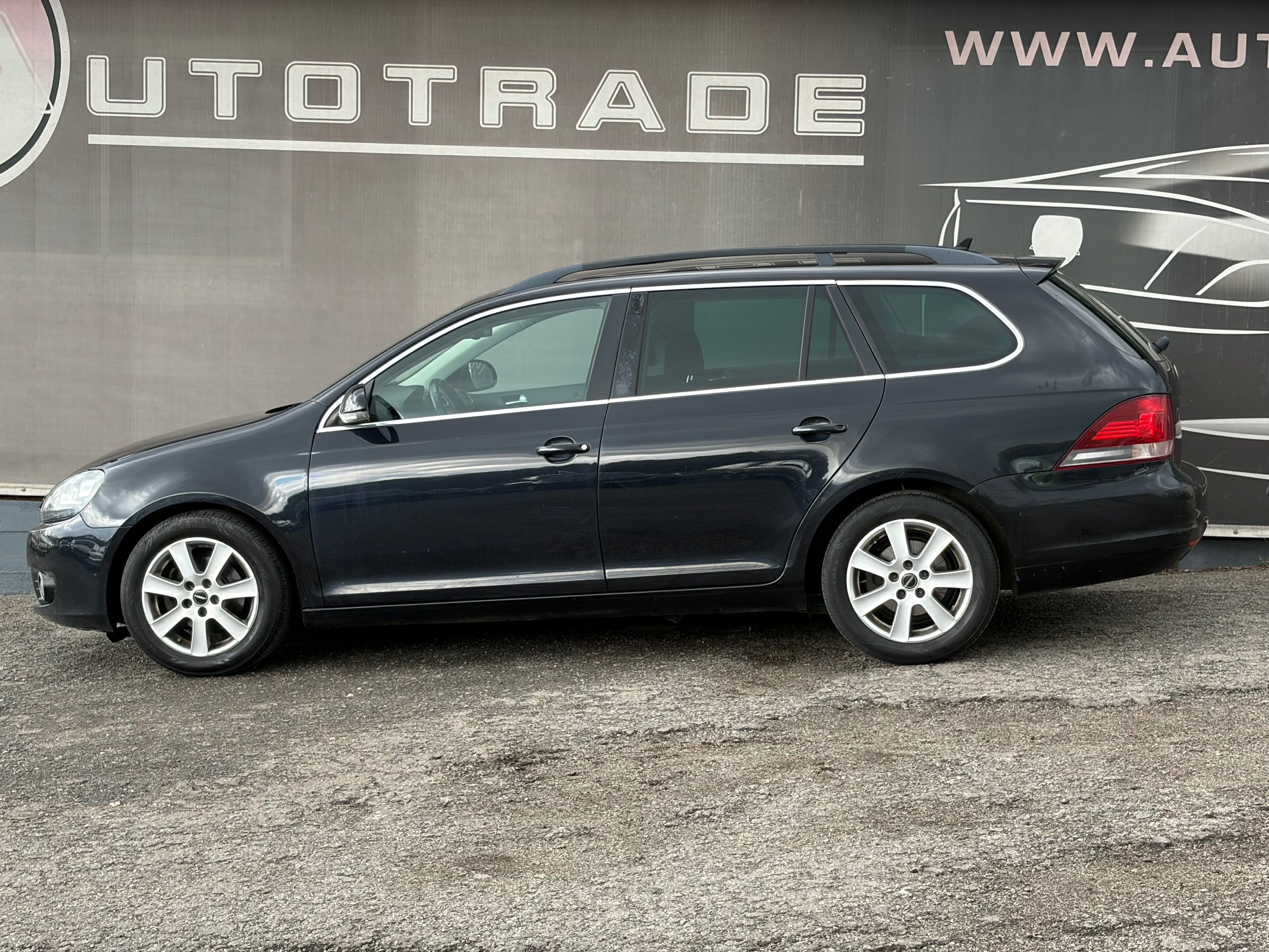 Volkswagen Golf Variant, 1.6TDi 77kW, DigiKLIMA, 2xkola - fotka 2