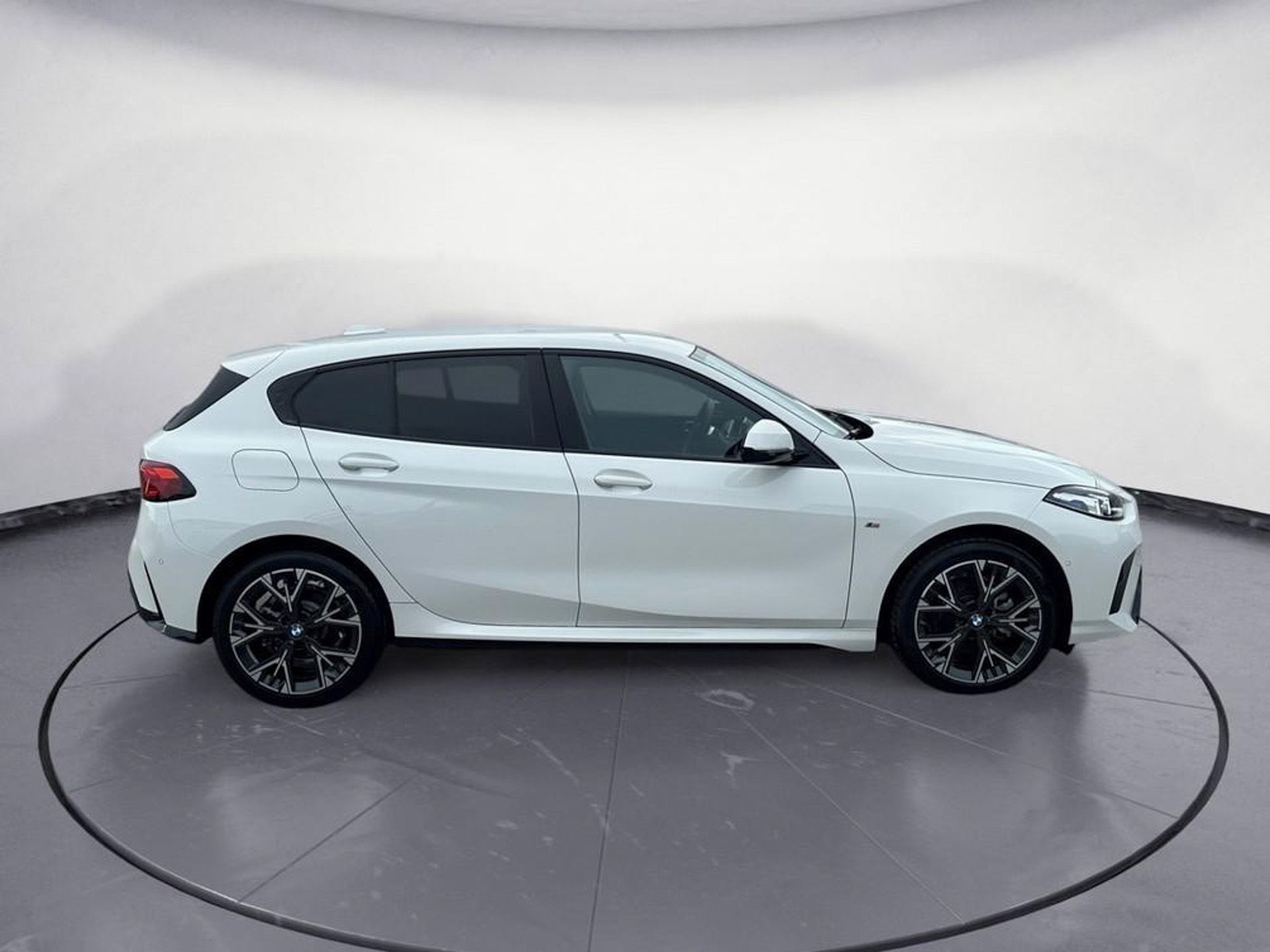 BMW Řada 1, 120 M-Sport DrivAsist+ ParkAsi - fotka 4