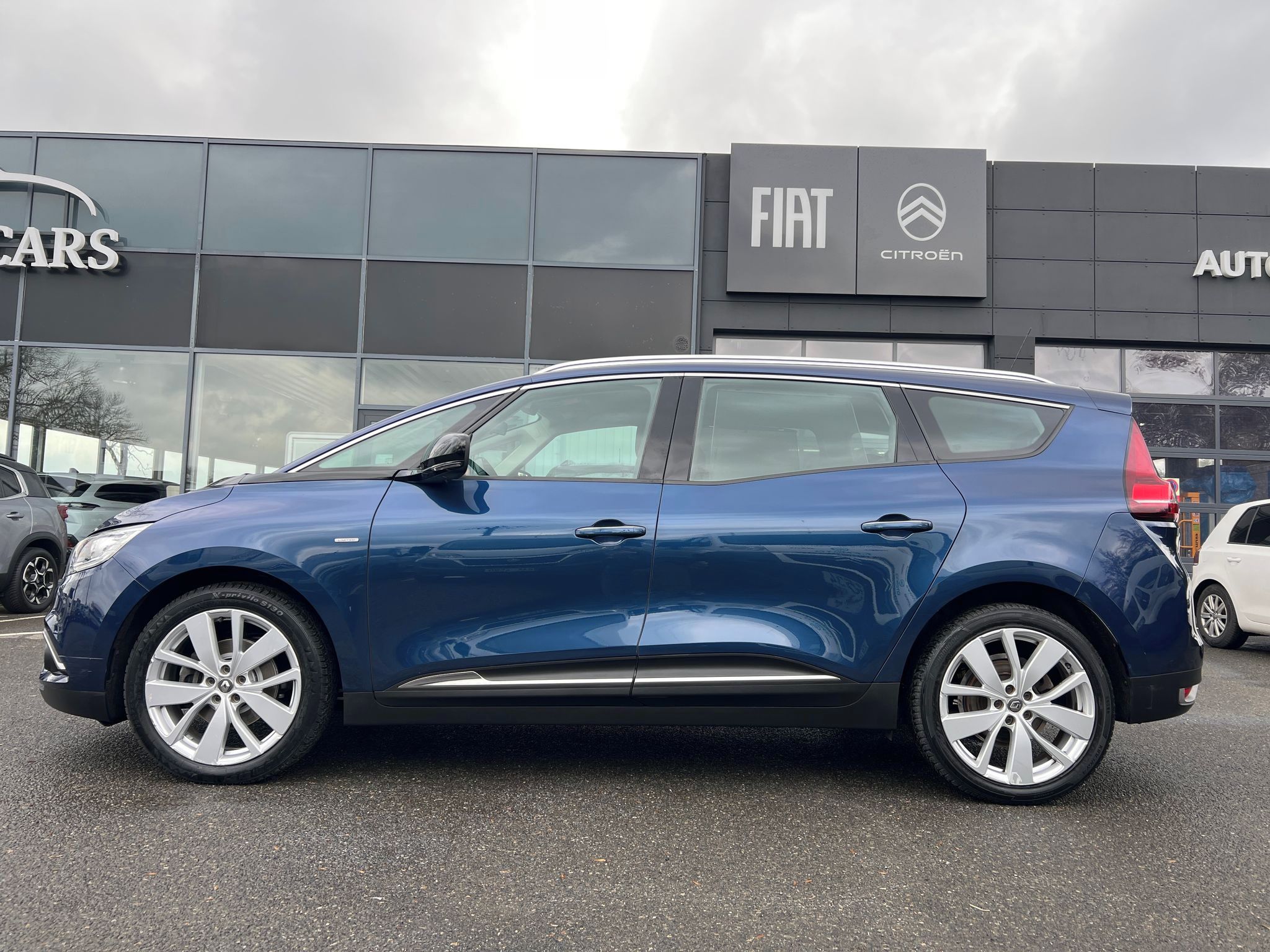 Renault Grand Scénic, 1.3 TCe 116k SERVIS ZÁRUKA - fotka 4