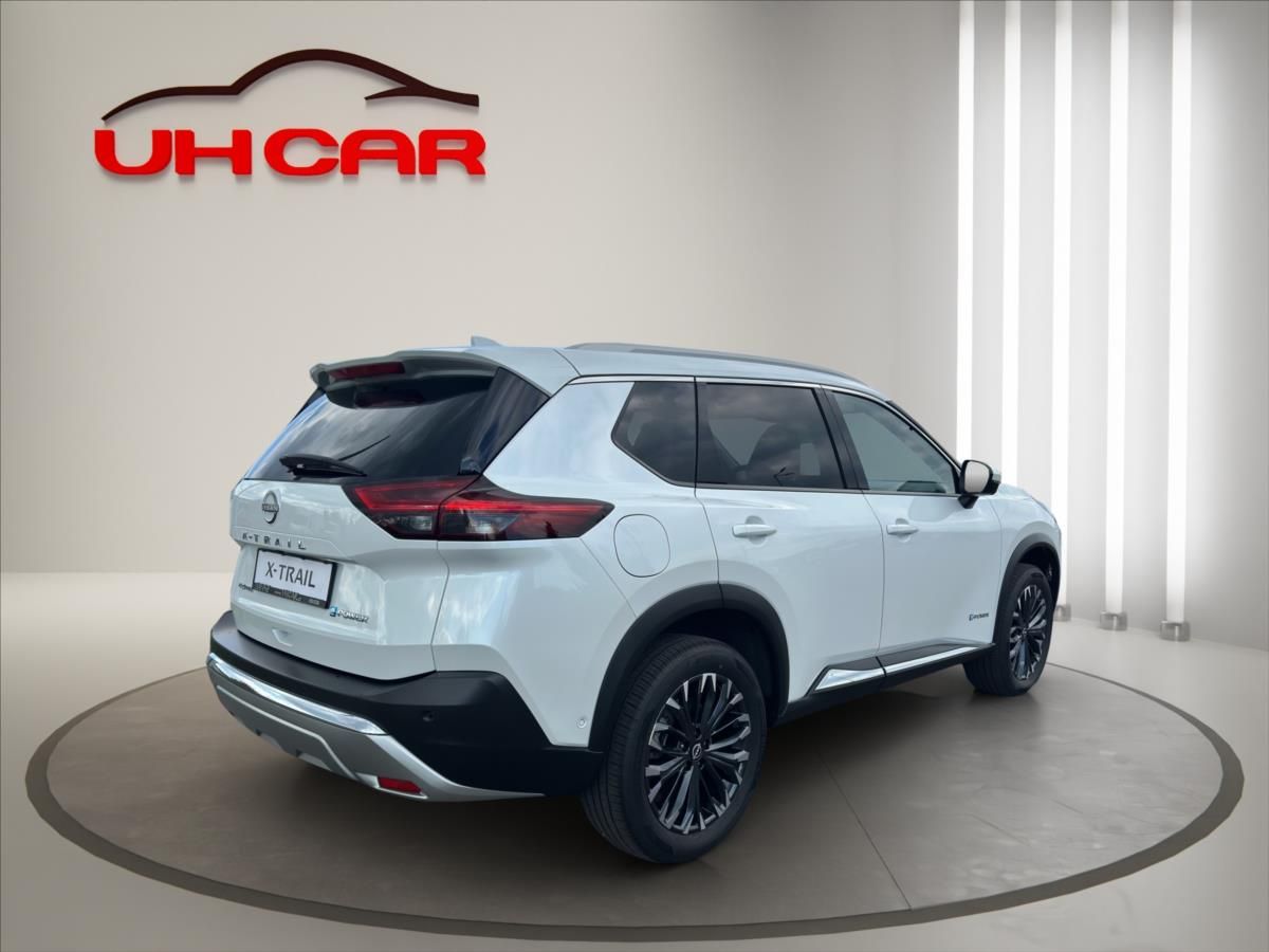 Nissan X-Trail, 1,5   TEKNA 4x4 - fotka 6