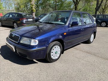 1,3 GLXi TRUMF 1.MAJITEL,ČR