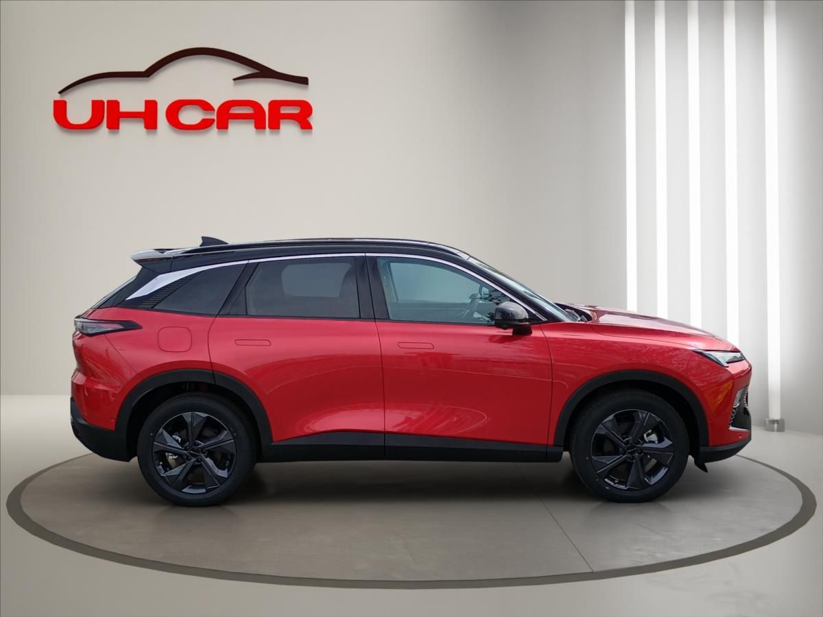 BAIC X5, 1,5 4x2  1.5T+7DCT - fotka 5