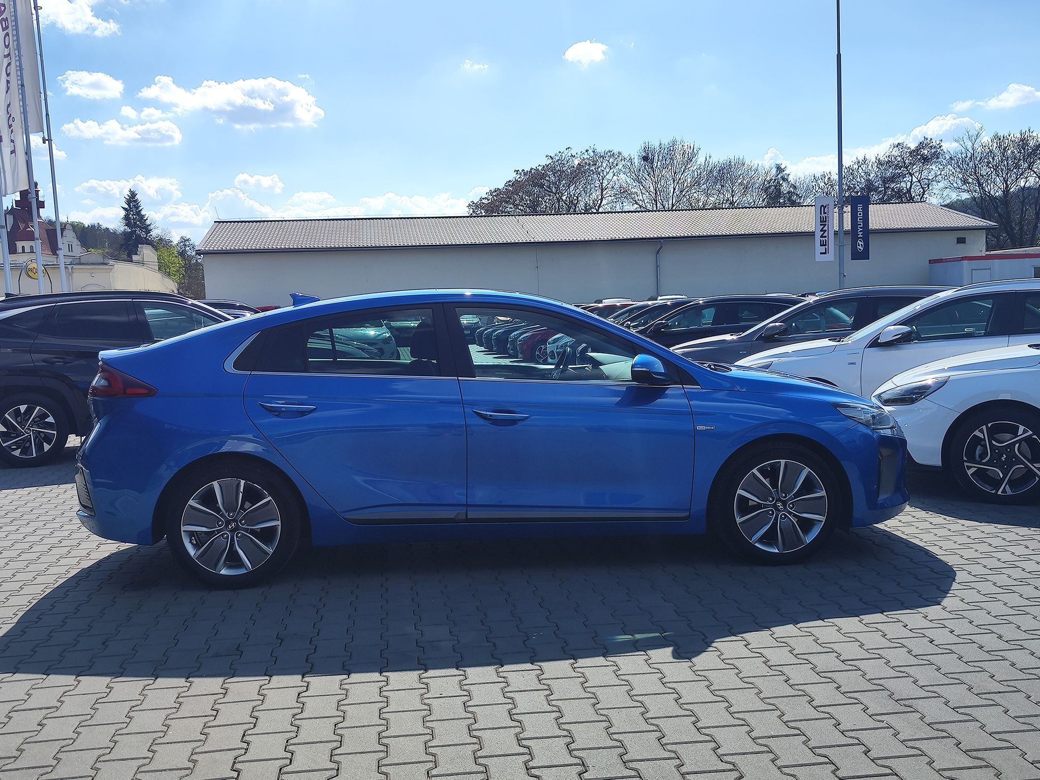 Hyundai Ioniq, 1.6 GDI/104kW HEV DCT - fotka 4