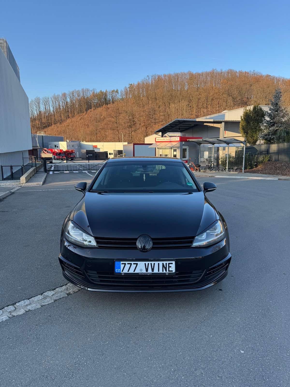 Volkswagen Golf, 2.0 TDi 110KW  HIGHLINE - fotka 2