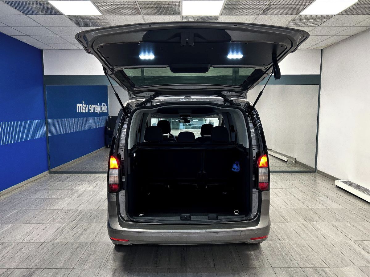 Ford Tourneo Connect, 2.0 EcoBlue Titanium L1 - fotka 5