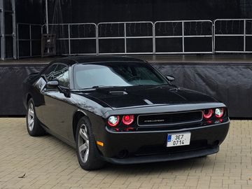 Dodge Challenger 3,6 227 kW