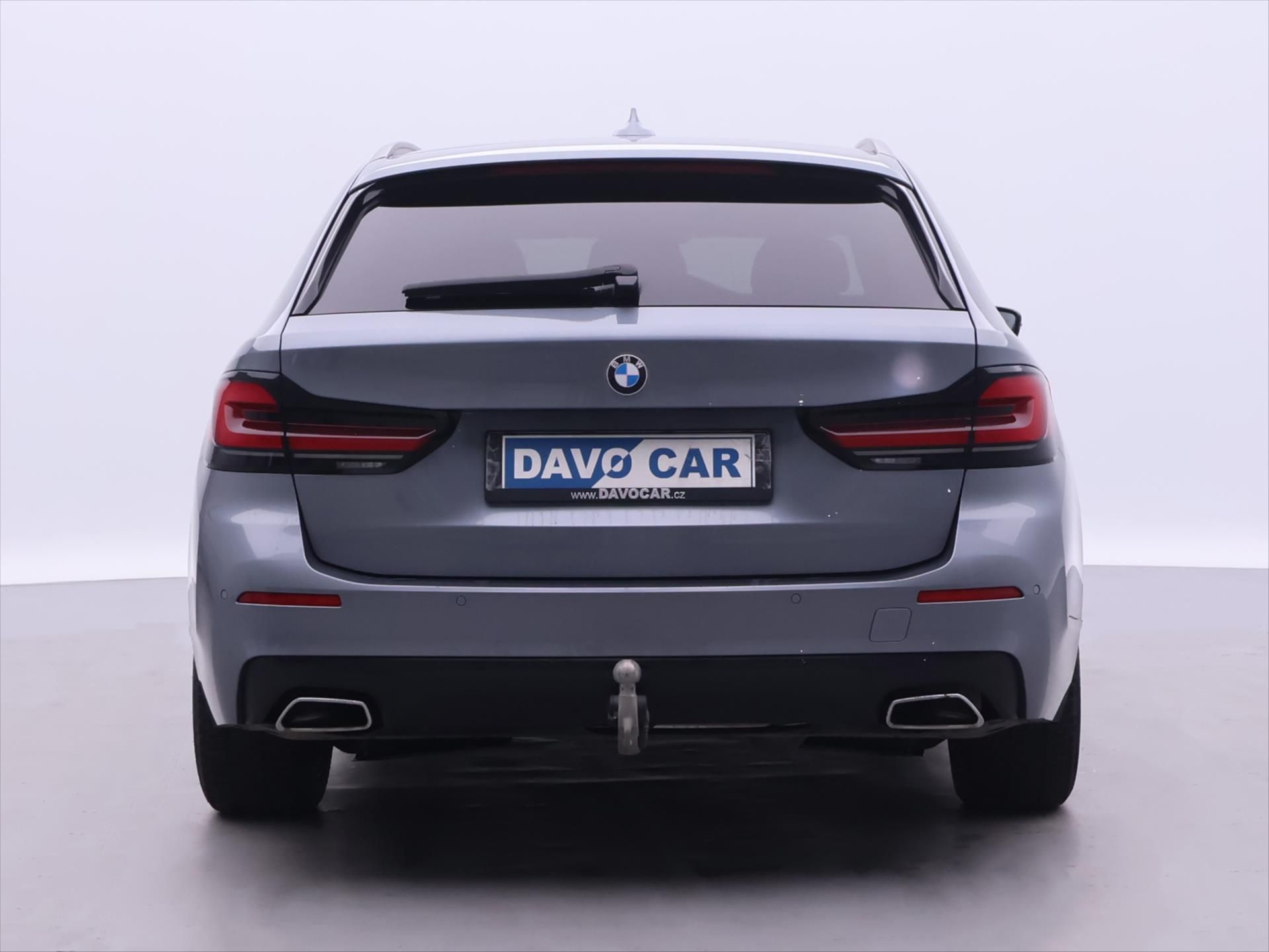 BMW Řada 5, 3,0 530d 183kW xDrive Touring - fotka 6