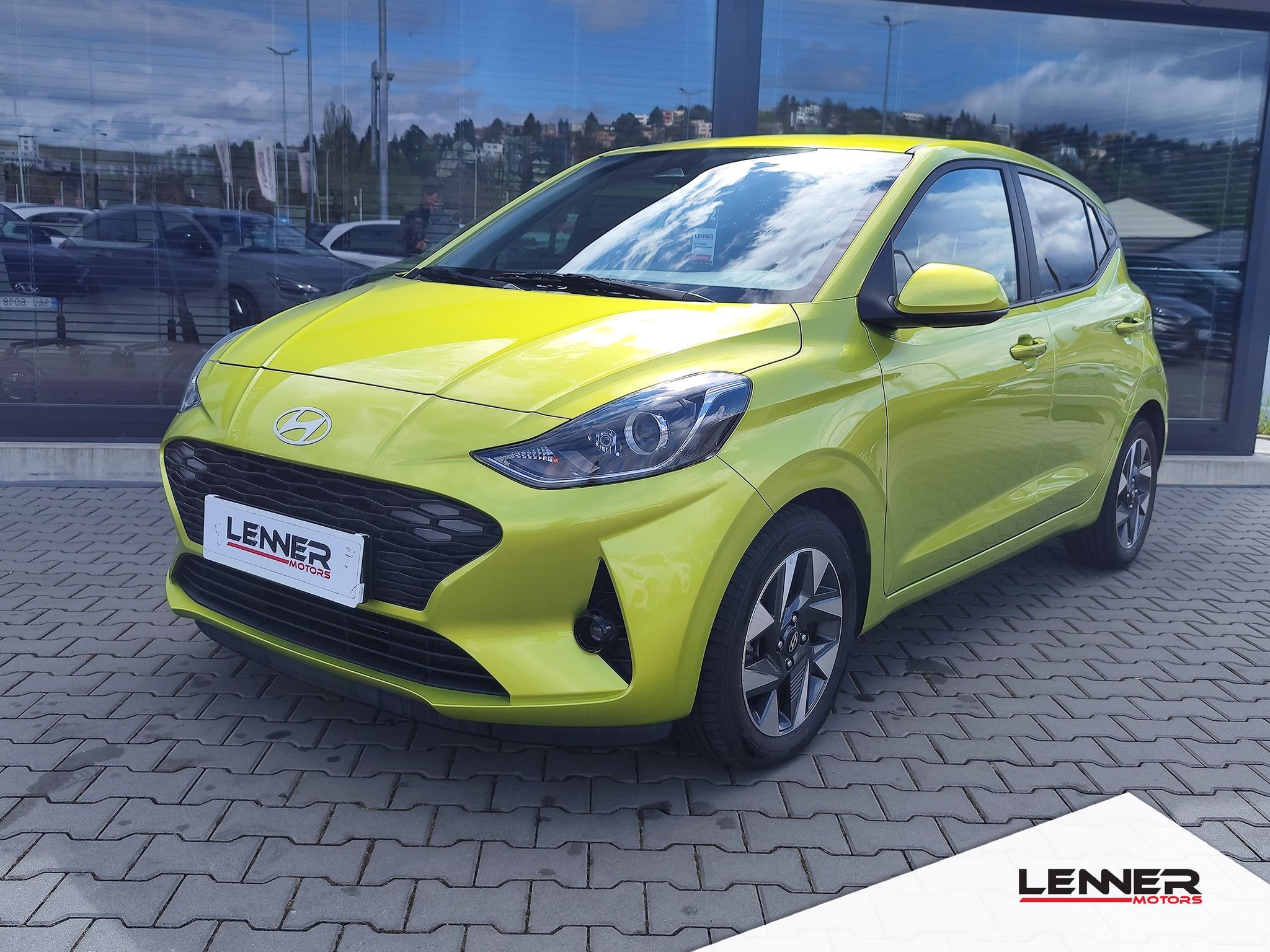 Hyundai i10, 1.0i/46kW Smart 15