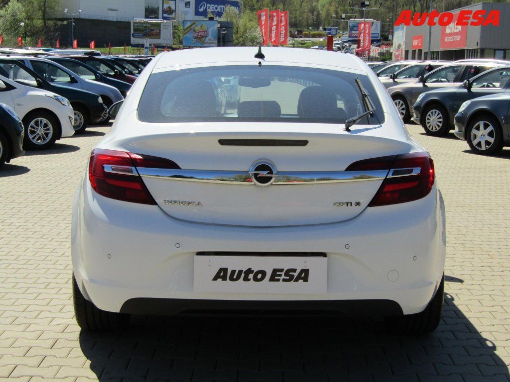 Opel Insignia, 2.0cdt - fotka 5