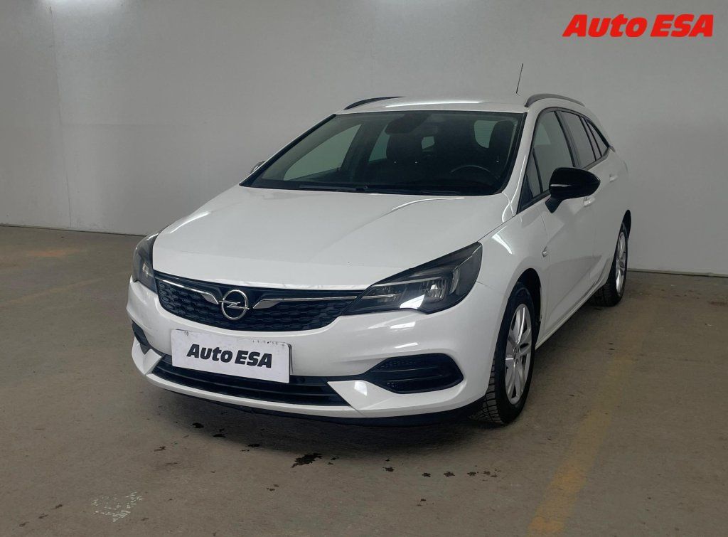 Opel Astra, 1.5 CDTi,1.maj,ČR,Edition - fotka 3