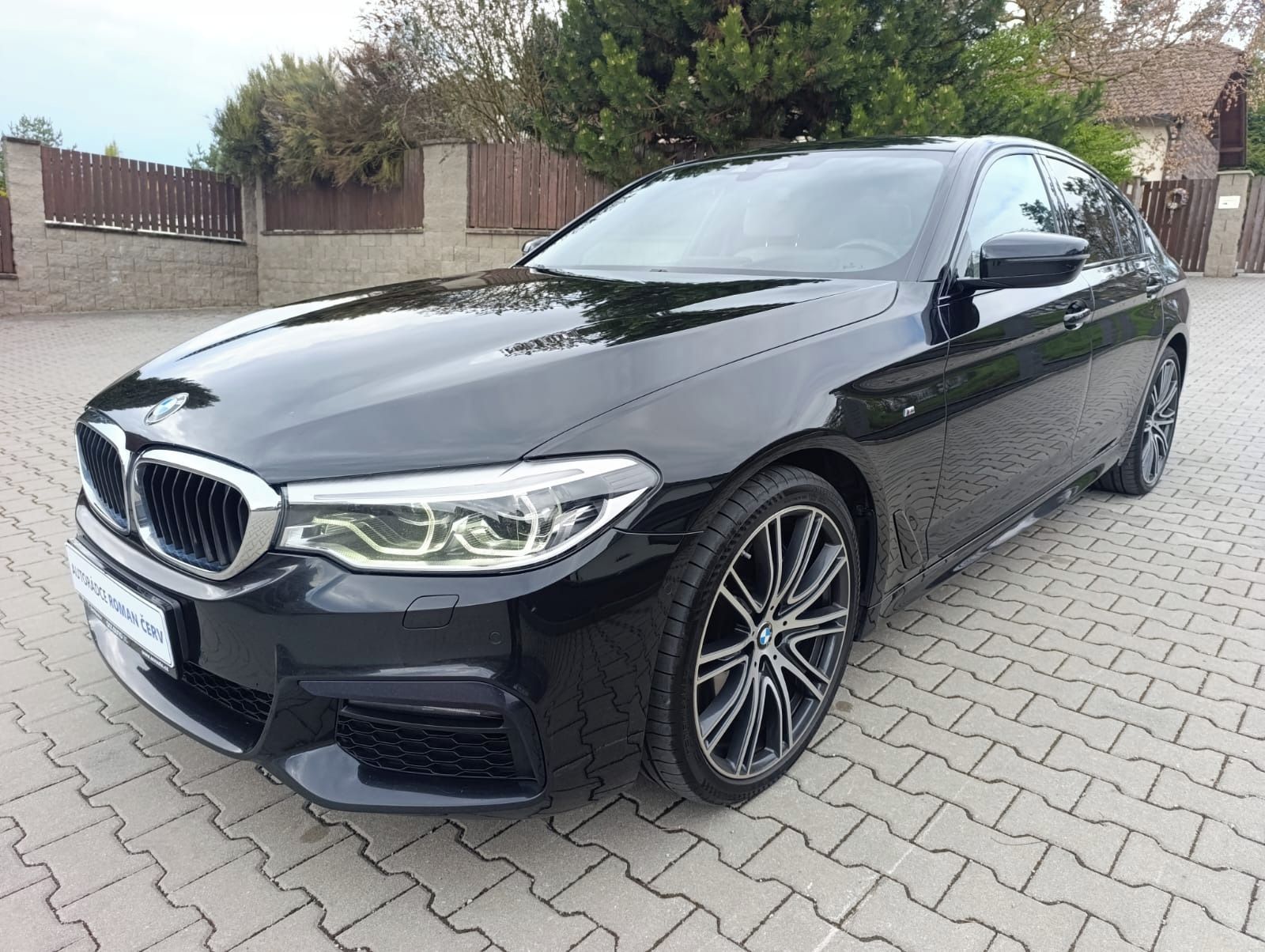 BMW Řada 5, ČR,40d xDriv,Mpaket,záruk,serv - fotka 6