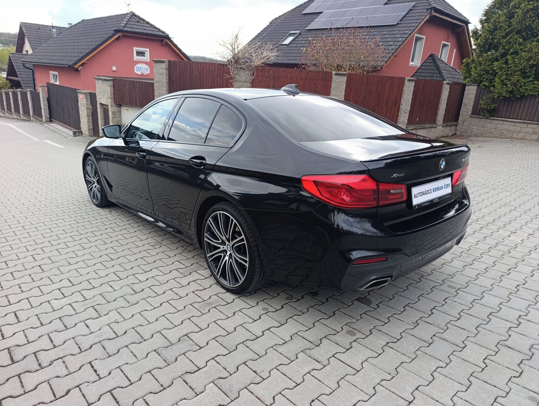 BMW Řada 5, ČR,40d xDriv,Mpaket,záruk,serv - fotka 3