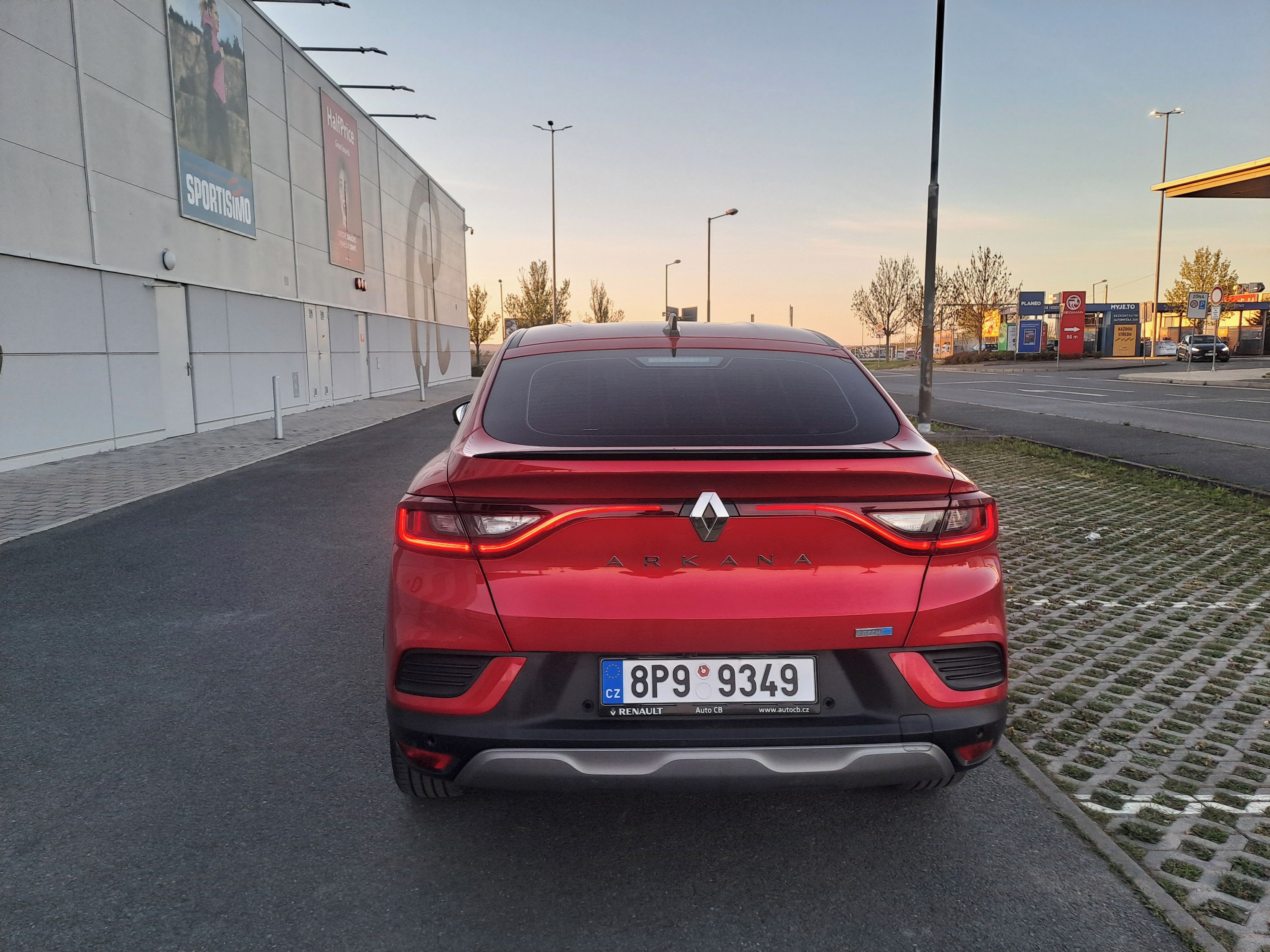 Renault Arkana - fotka 6