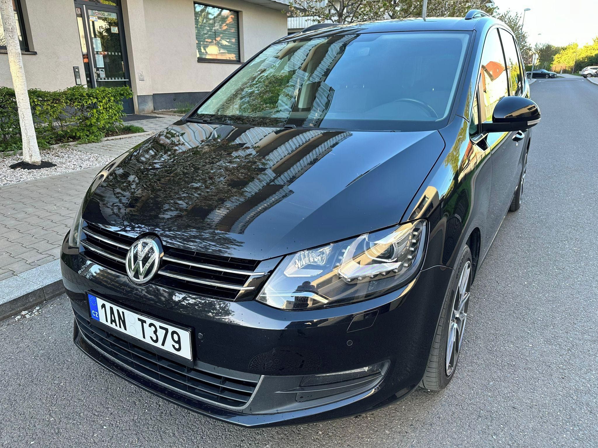 Volkswagen Sharan, 2.0 TDI 110kW DSG TAŽNÉ BIXEN.