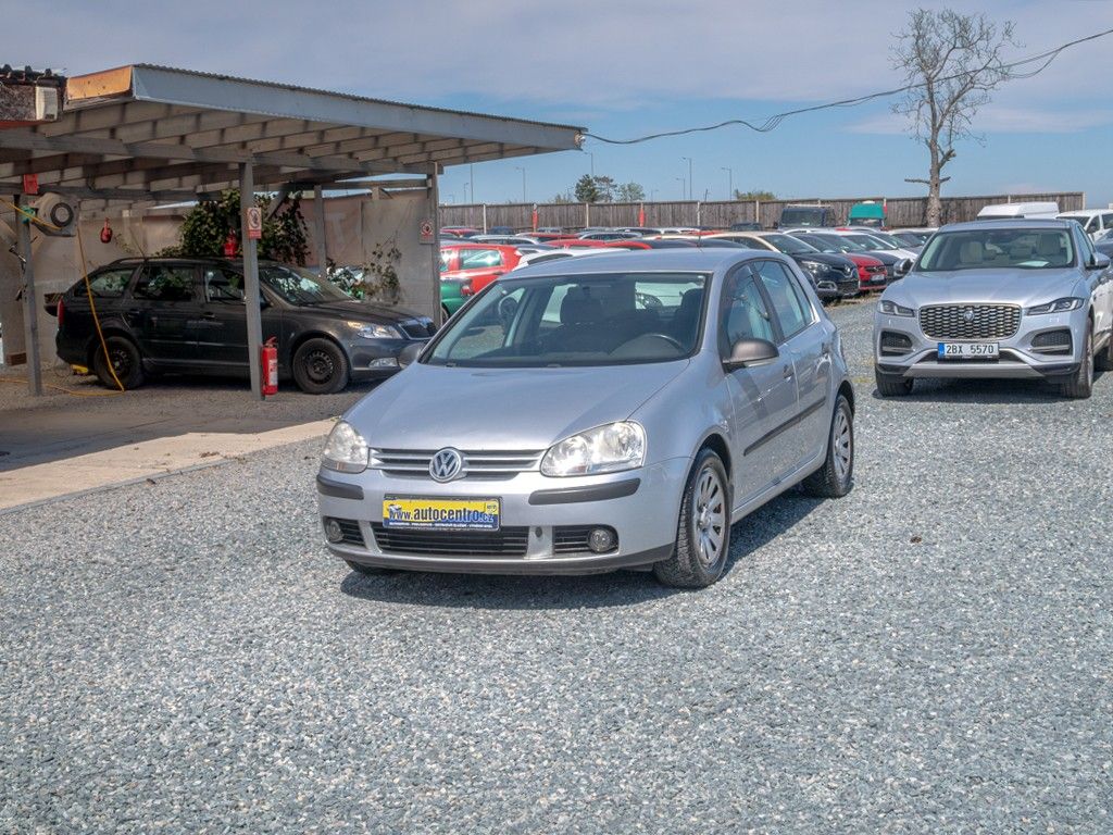 Volkswagen Golf, 1.9TDI 77KW DSG - TAŽNÝ