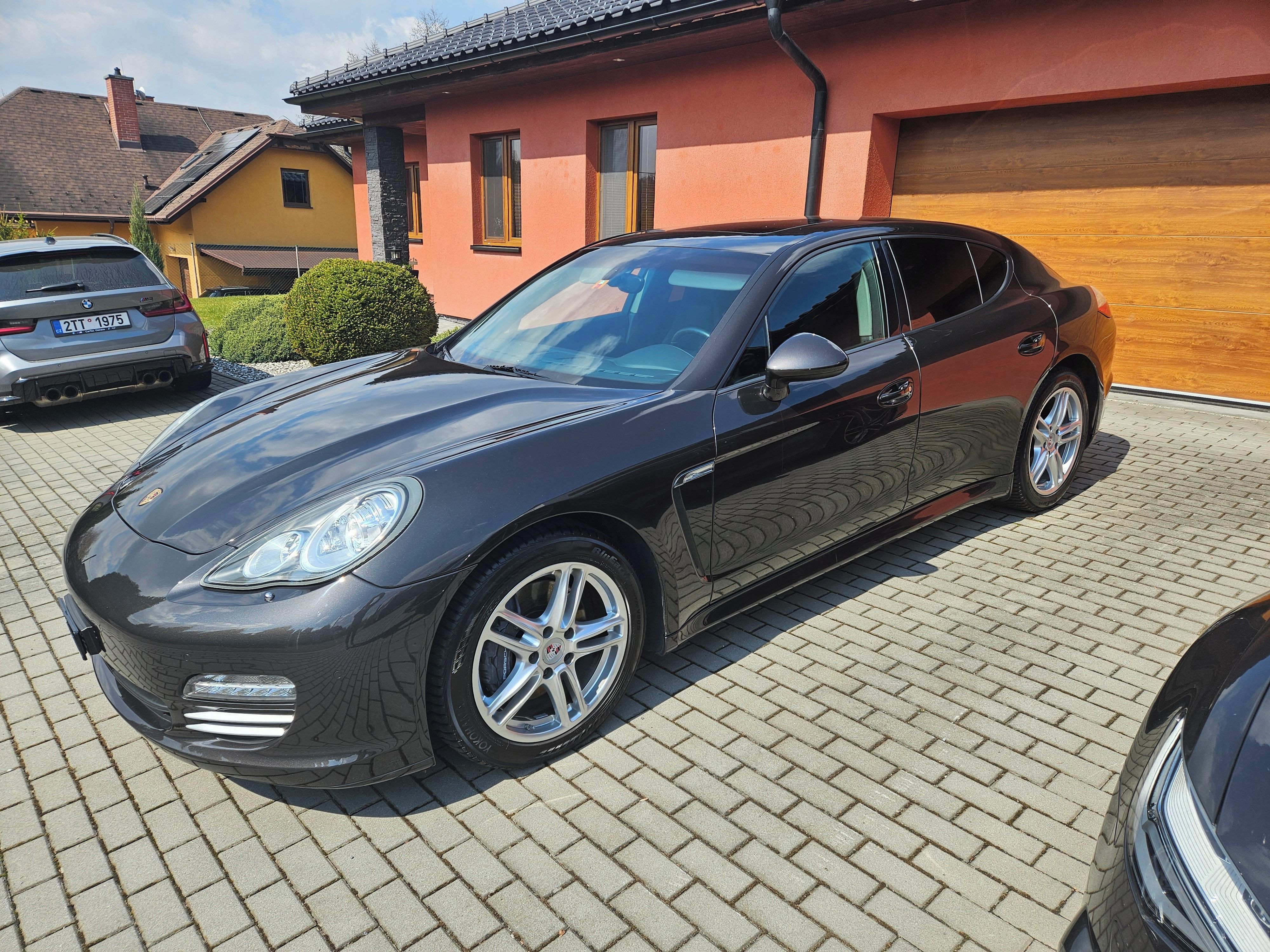Porsche Panamera, 3,6I 221KW,1.MAJITEL,ODPOČET D - fotka 2